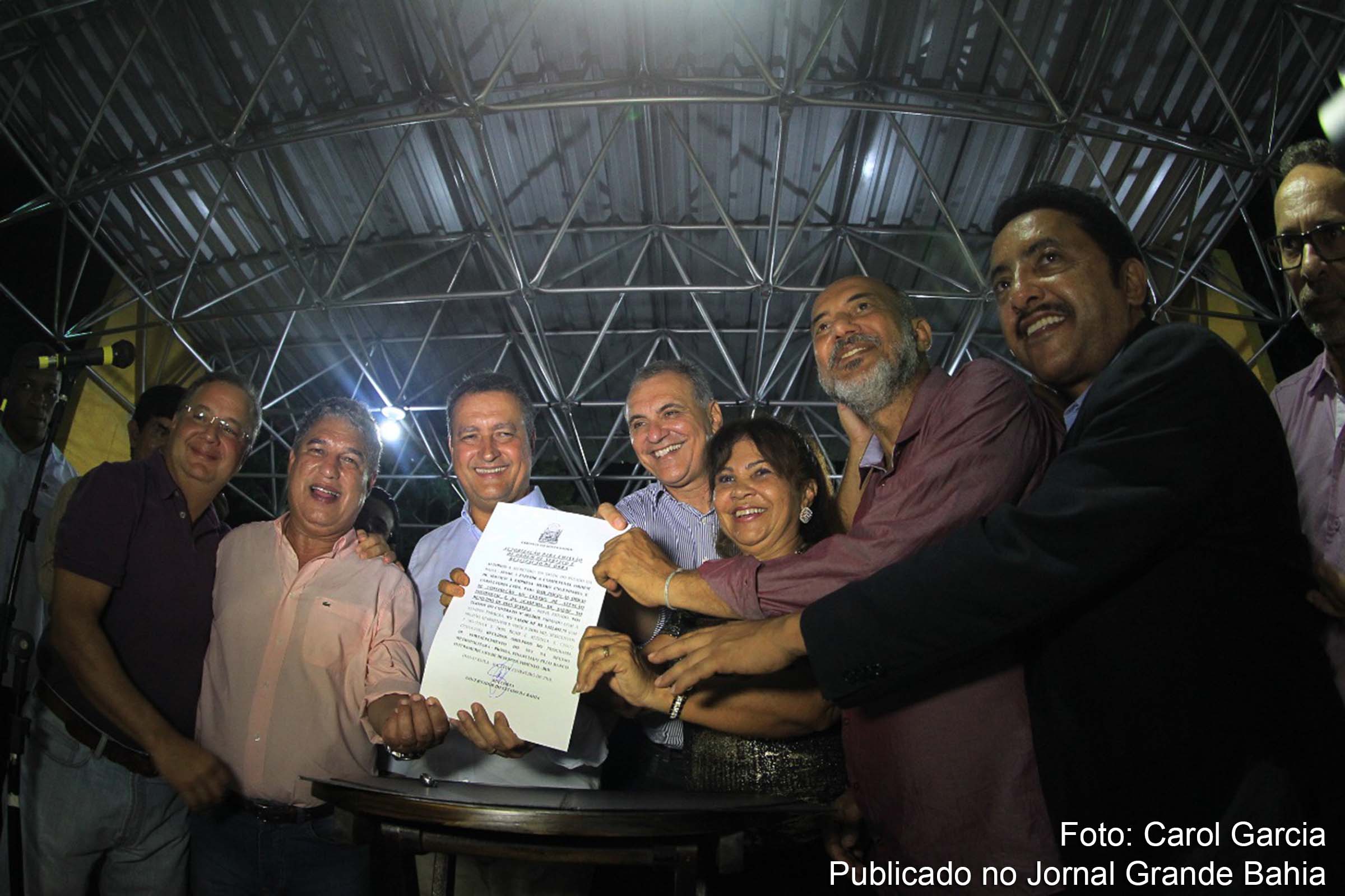 Governador Rui Costa visita as obras do Santuário Terra Santa, entrega a Praça Raul Seixas, visita o local onde será construída a fábrica para produção de insulina; assina Ordem de Serviço para construção do CAPS – Centro de Atenção Psicossocial, assina Ordem de Serviço para construção da Academia de Saúde no município de Dias D’Ávila e Nova Dias D'Ávila.