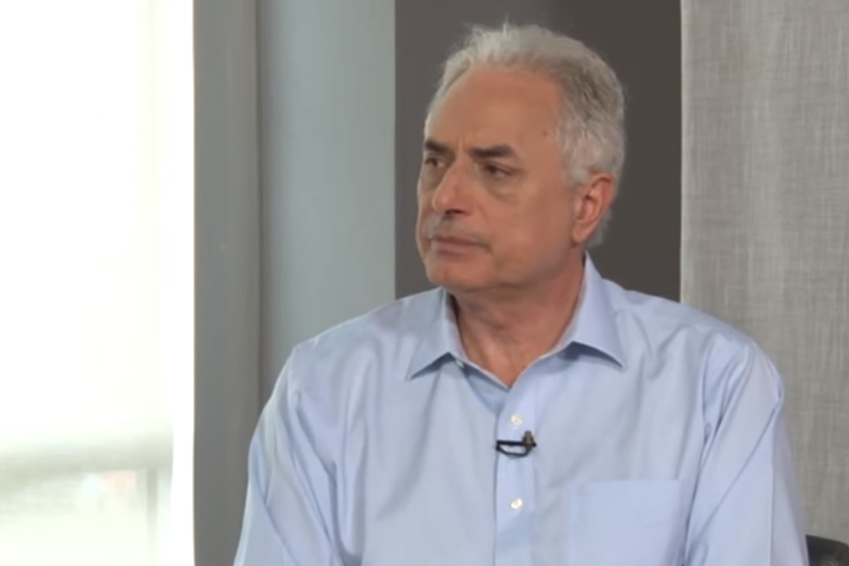 Jornalista William Waack estreia programa multiplataforma