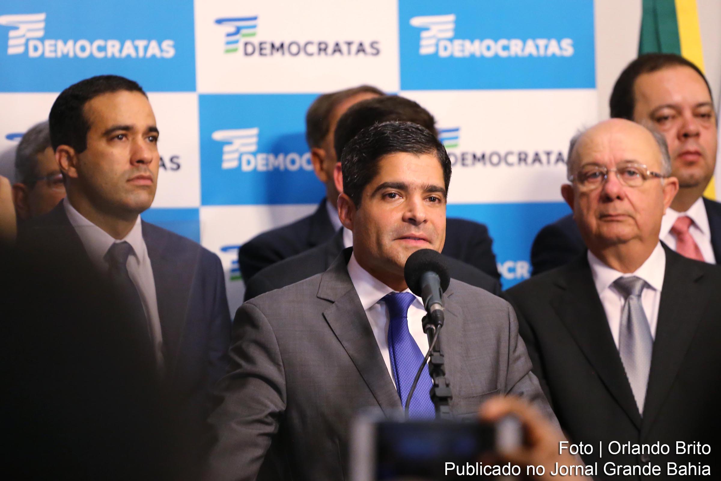 Prefeito ACM Neto diz a aliados que não deve se candidatar ao governo da Bahia, revela jornal Estadão