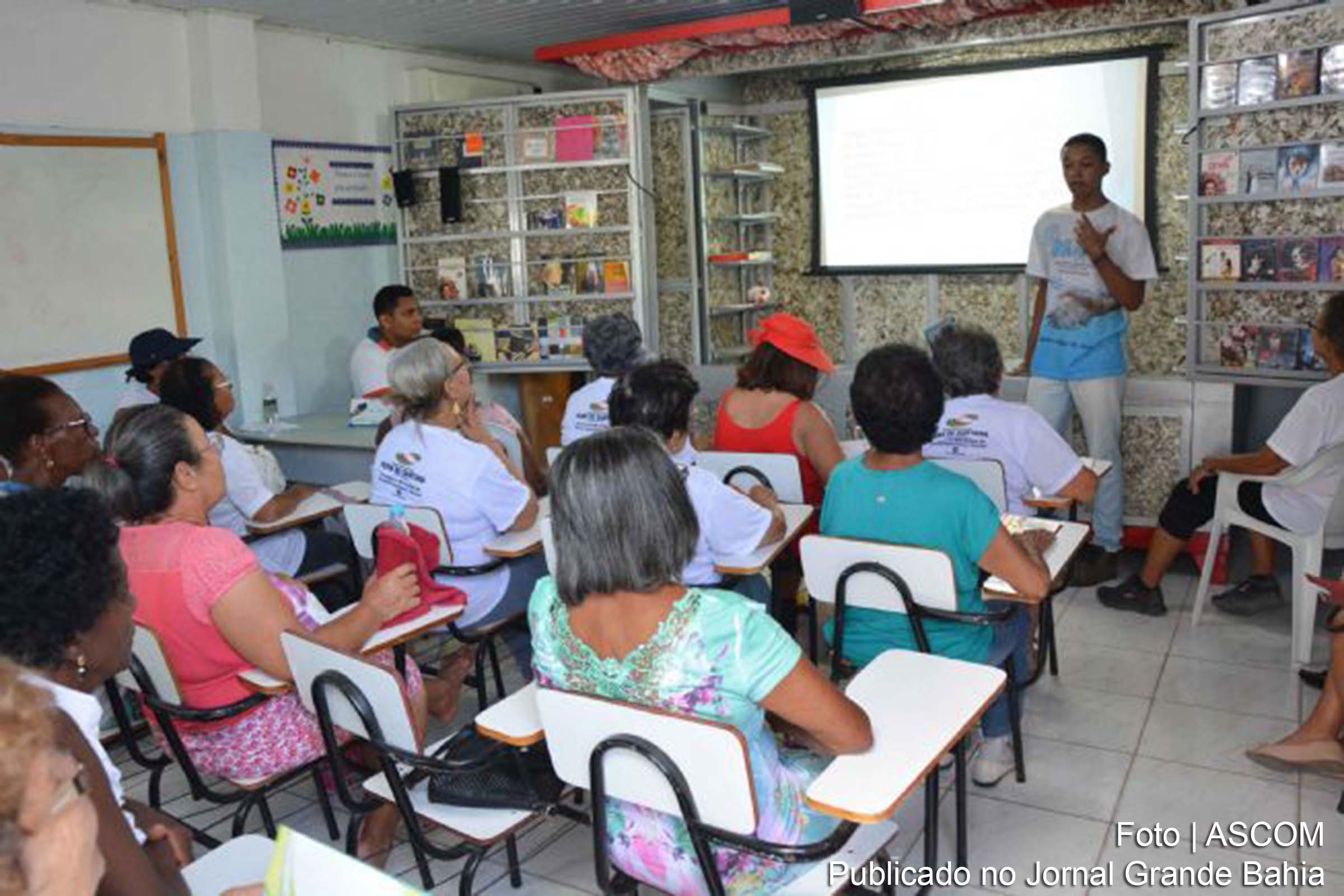 Ação Mulher, realizada no Centro de Convivência para Idosos Dona Zazinha Cerqueira, em Feira de Santana.