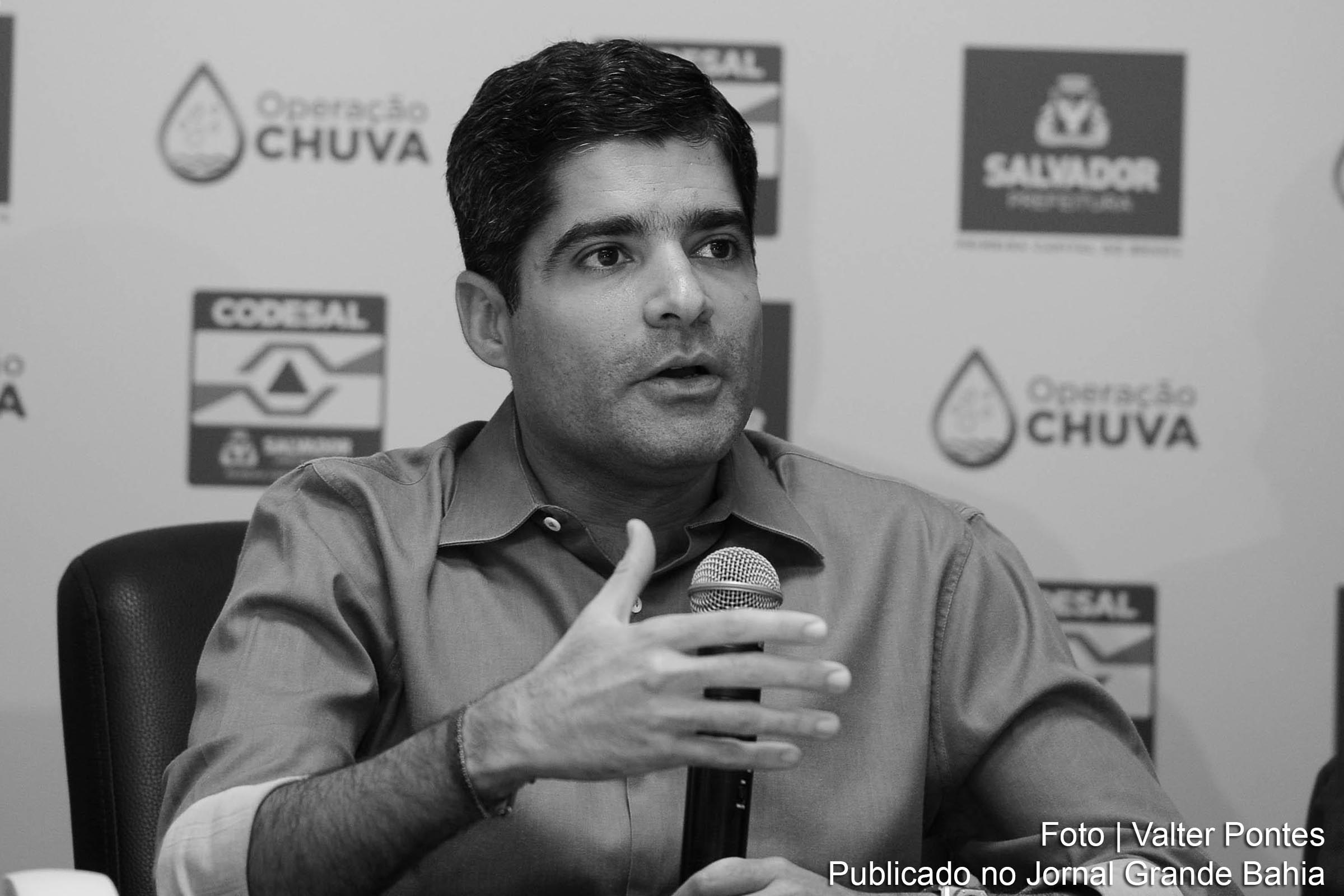 ACM Neto: eu quero até aproveitar para me solidarizar com essa família, mas que o desabamento, infelizmente, sirva de exemplo e de alerta para outras famílias que eventualmente construíram imóveis de maneira irregular, sem seguir os padrões de segurança e de engenharia.