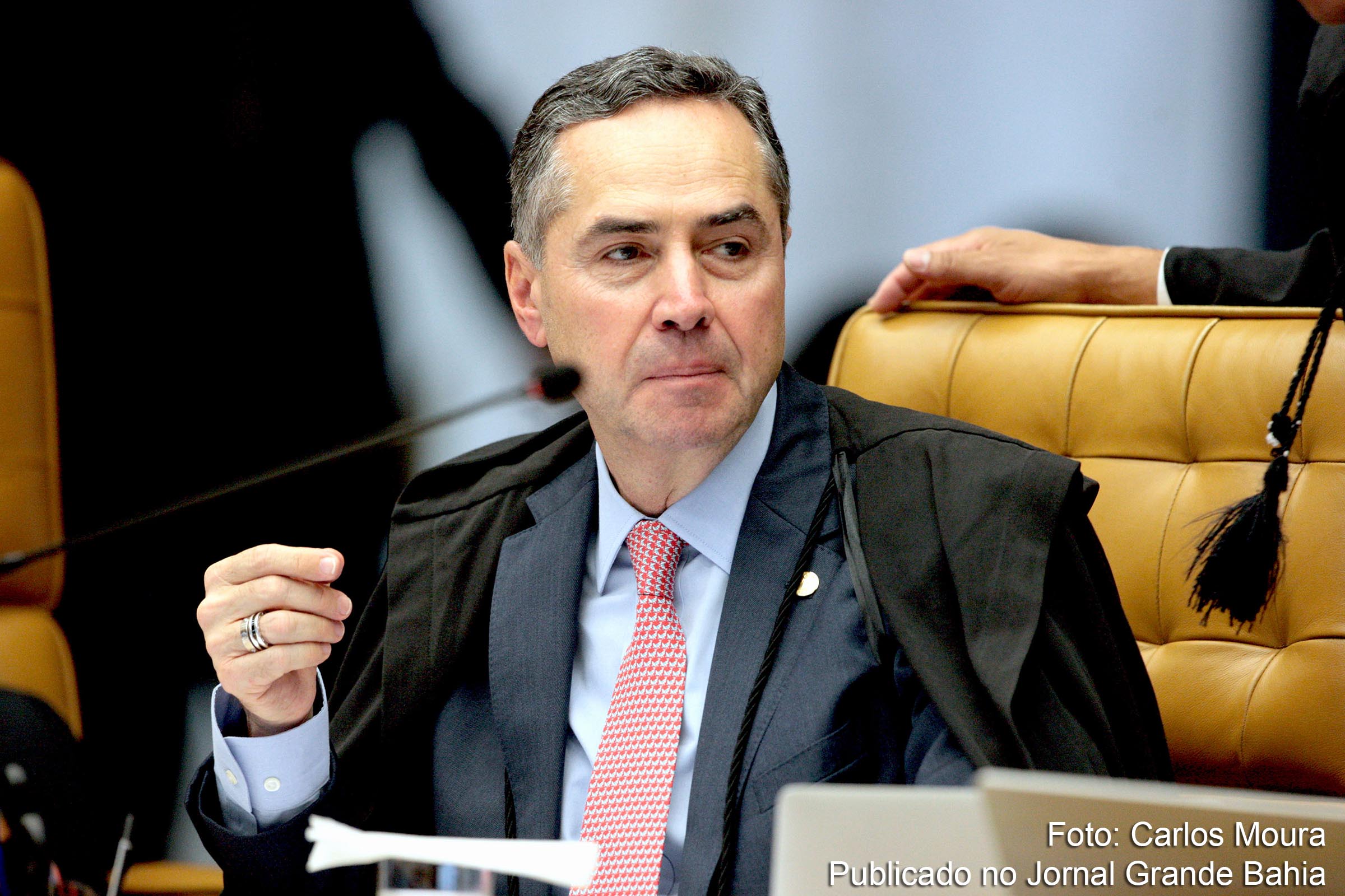 Decisão do ministro do STF Roberto Barroso determinou a quebra do sigilo bancário e fiscal do presidente Michel Temer.