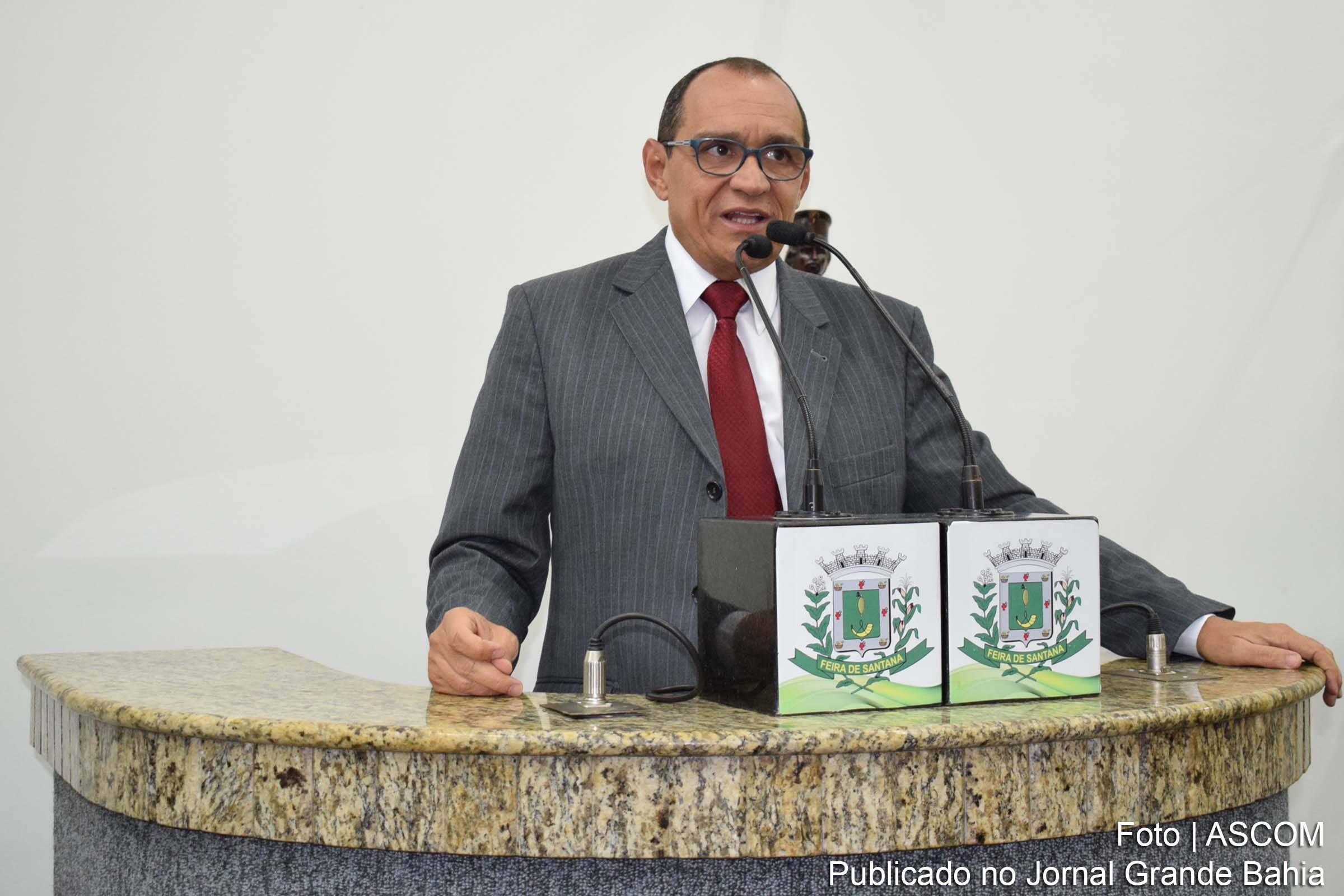 Roberto Tourinho: a concepção é transferir os ambulantes do centro da cidade para aquele equipamento