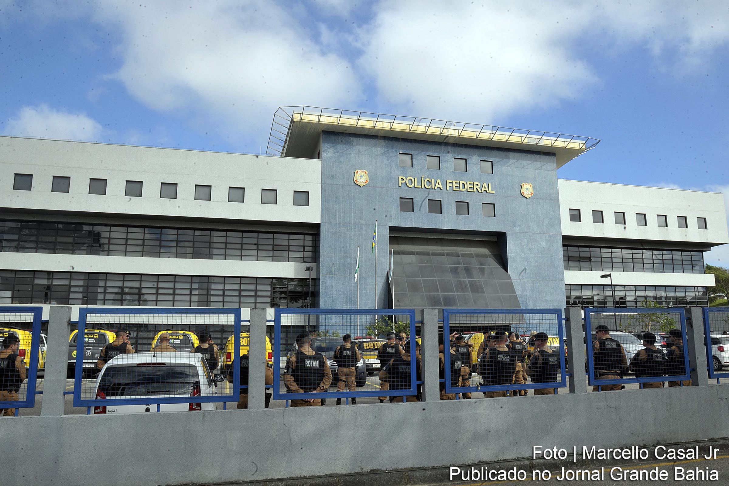 Fachada da sede da Polícia Federal (PF) em Curitiba, Paraná.