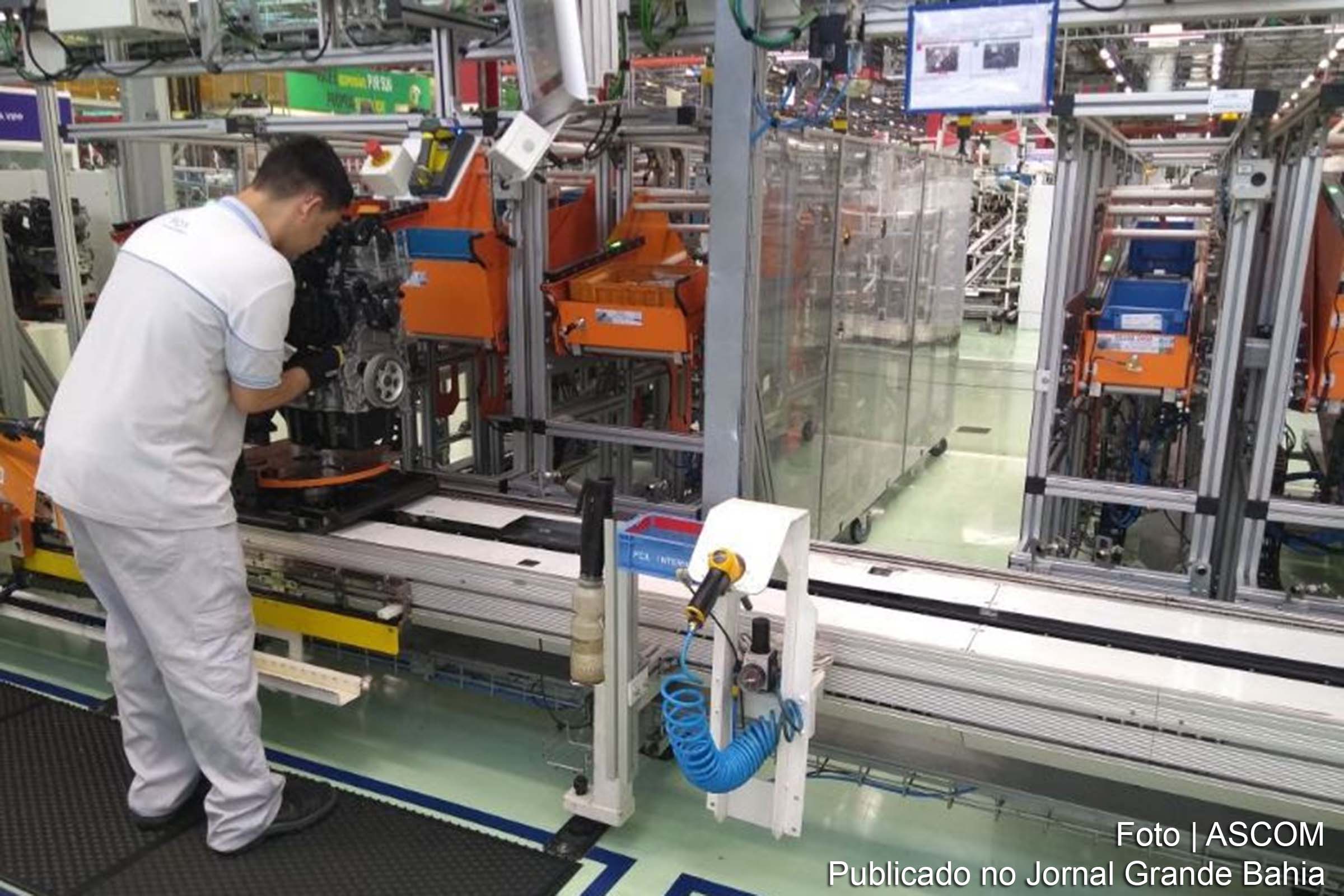 Indústria movimenta mais de R$ 1,2 trilhão da economia brasileira.