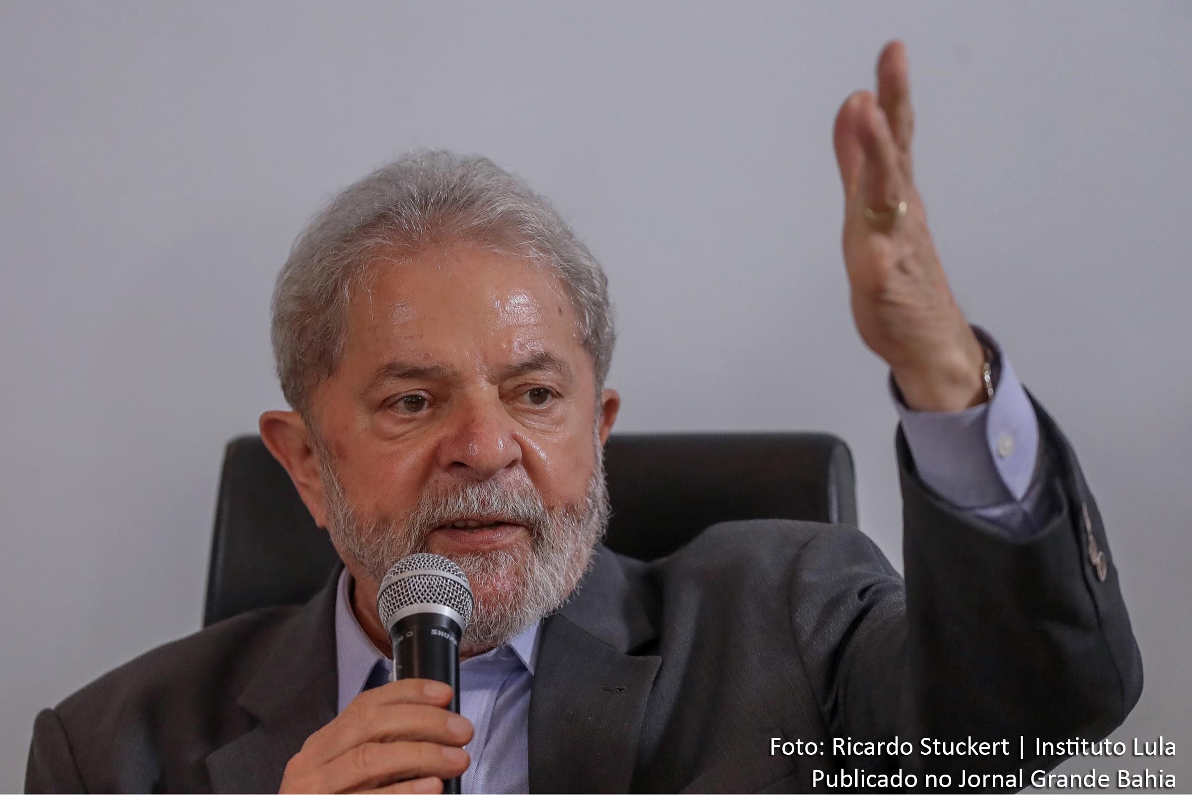 Ex-presidente Lula é vítima do ódio de conservadores e reacionários.