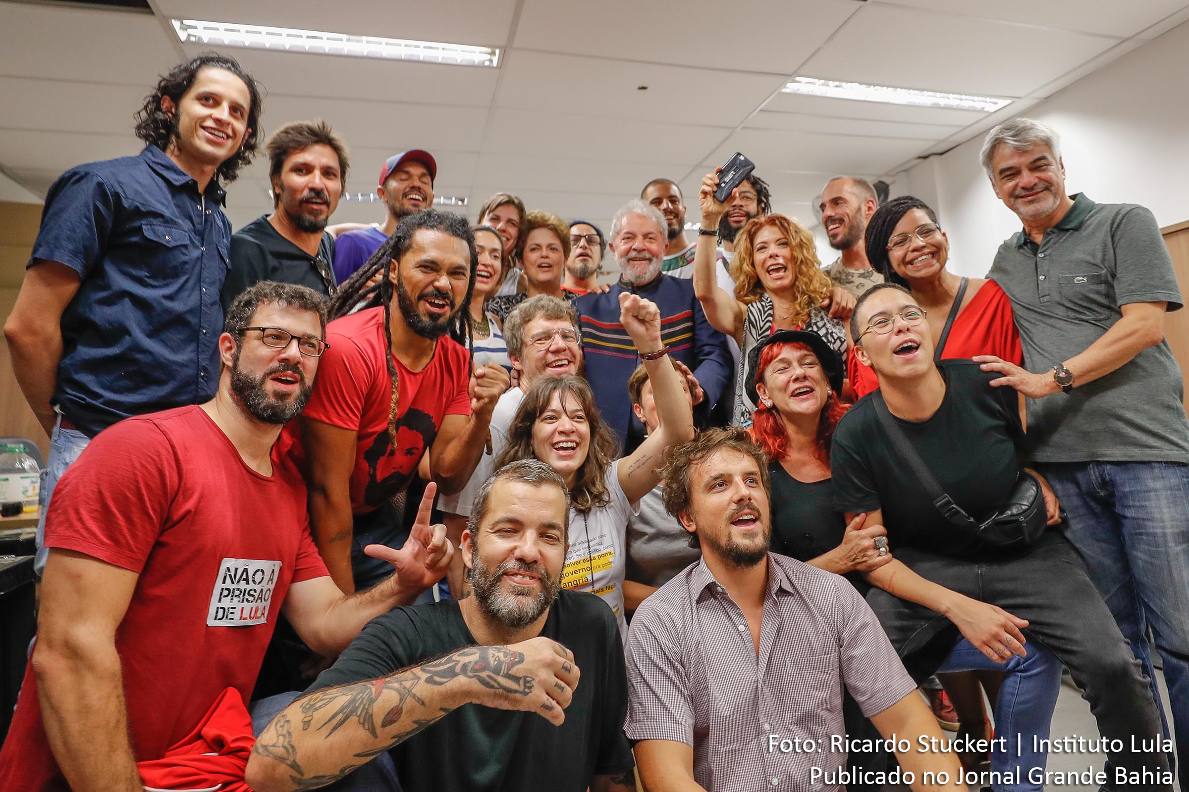 Lula é o primeiro ex-presidente da República preso por crime comum no país