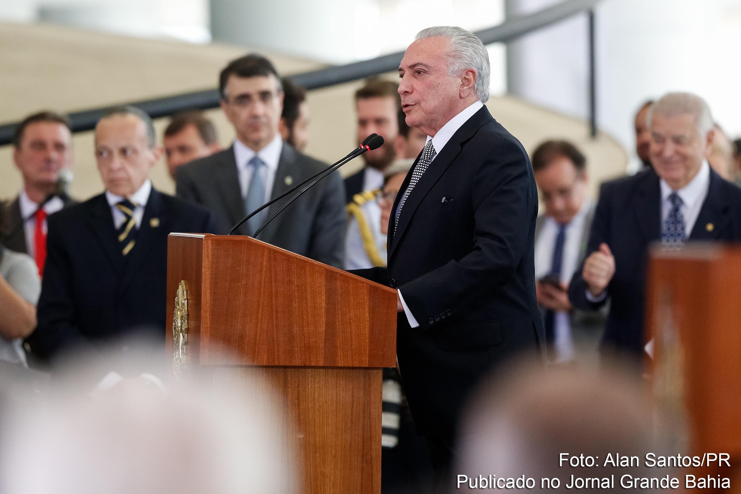 Prefeito Colbert Martins convida presidente Michel Temer à lançar projetos federais em Feira de Santana