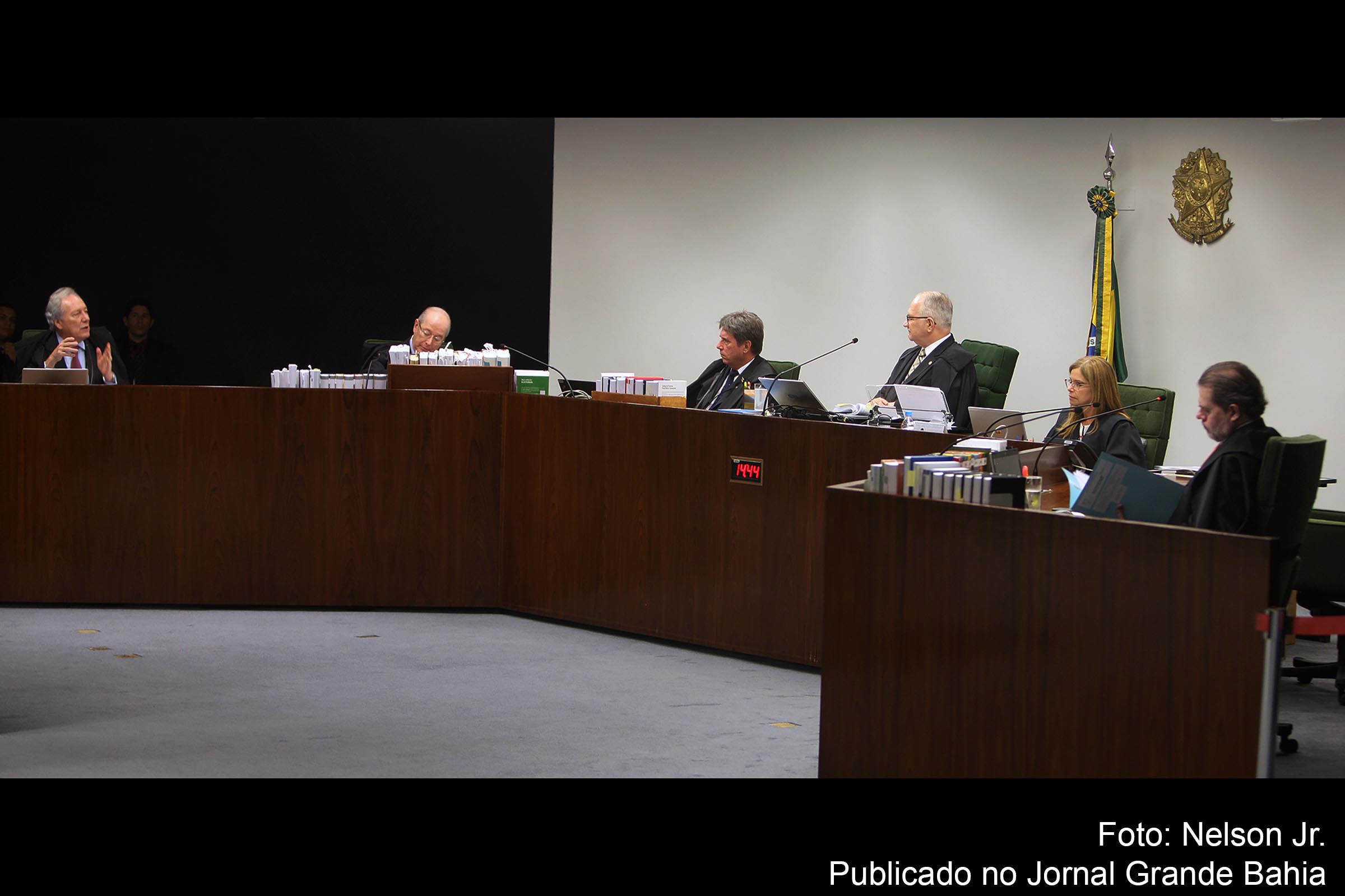 Sessão da Segunda Turma do Supremo Tribunal Federal (STF), presidida pelo ministro Edson Fachin.