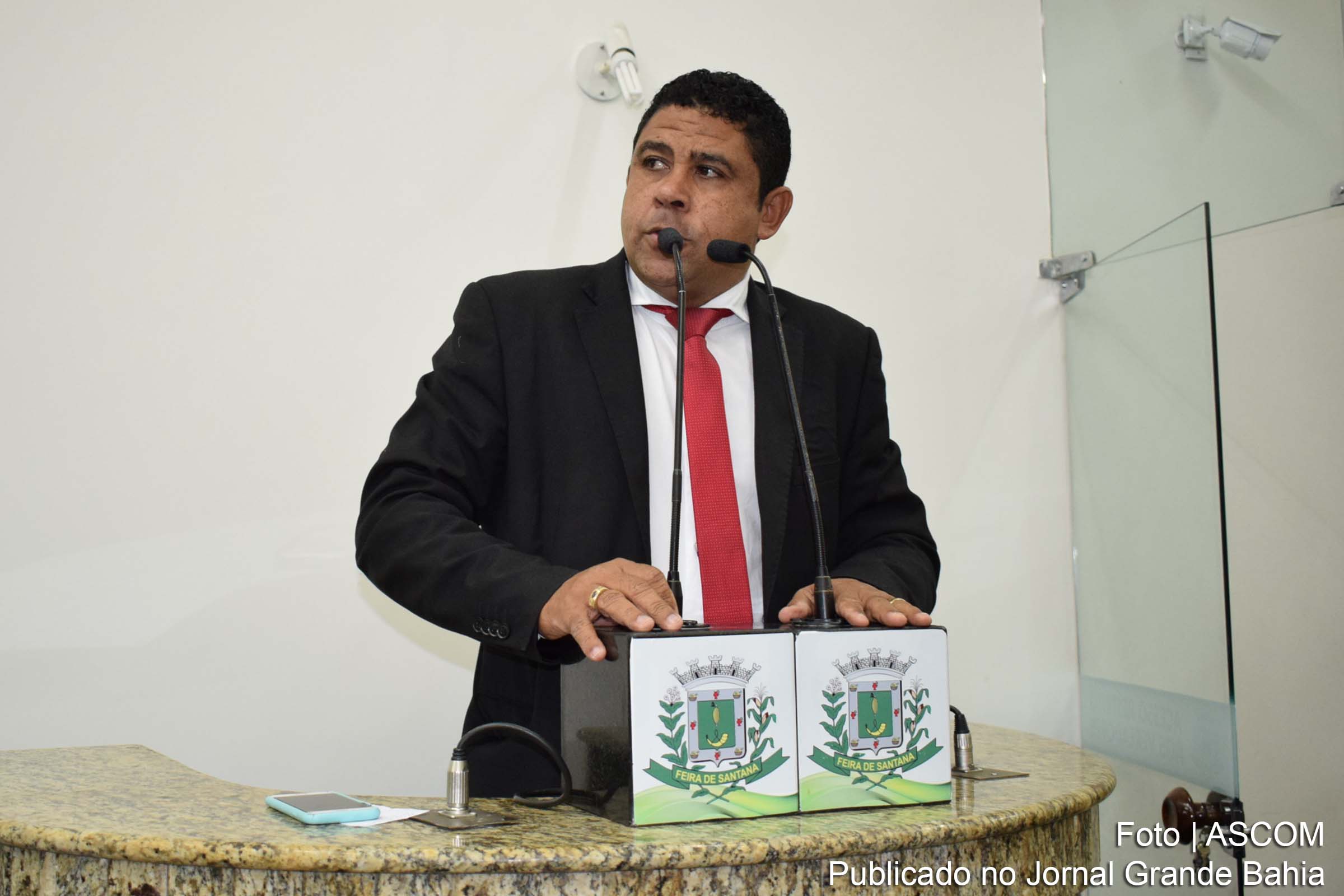 Ewerton Carneiro (Tom): desejo a Colbert boa sorte, humildade, entendimento e sabedoria.