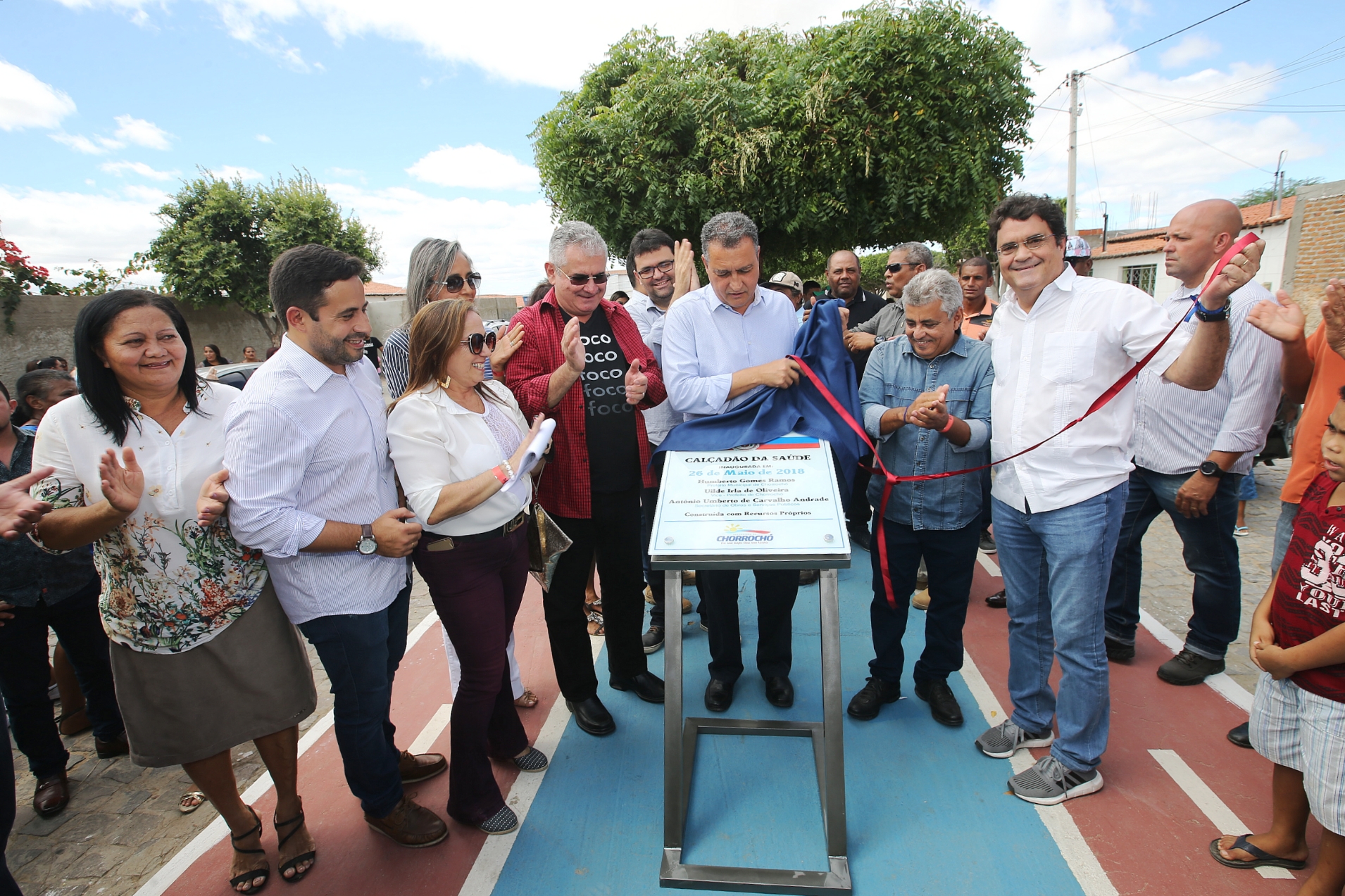 Governador Rui Costa inaugura Farmácia da Bahia, entrega de Base do SAMU e sistema de esgotamento sanitário na cidade de Chorrochó.