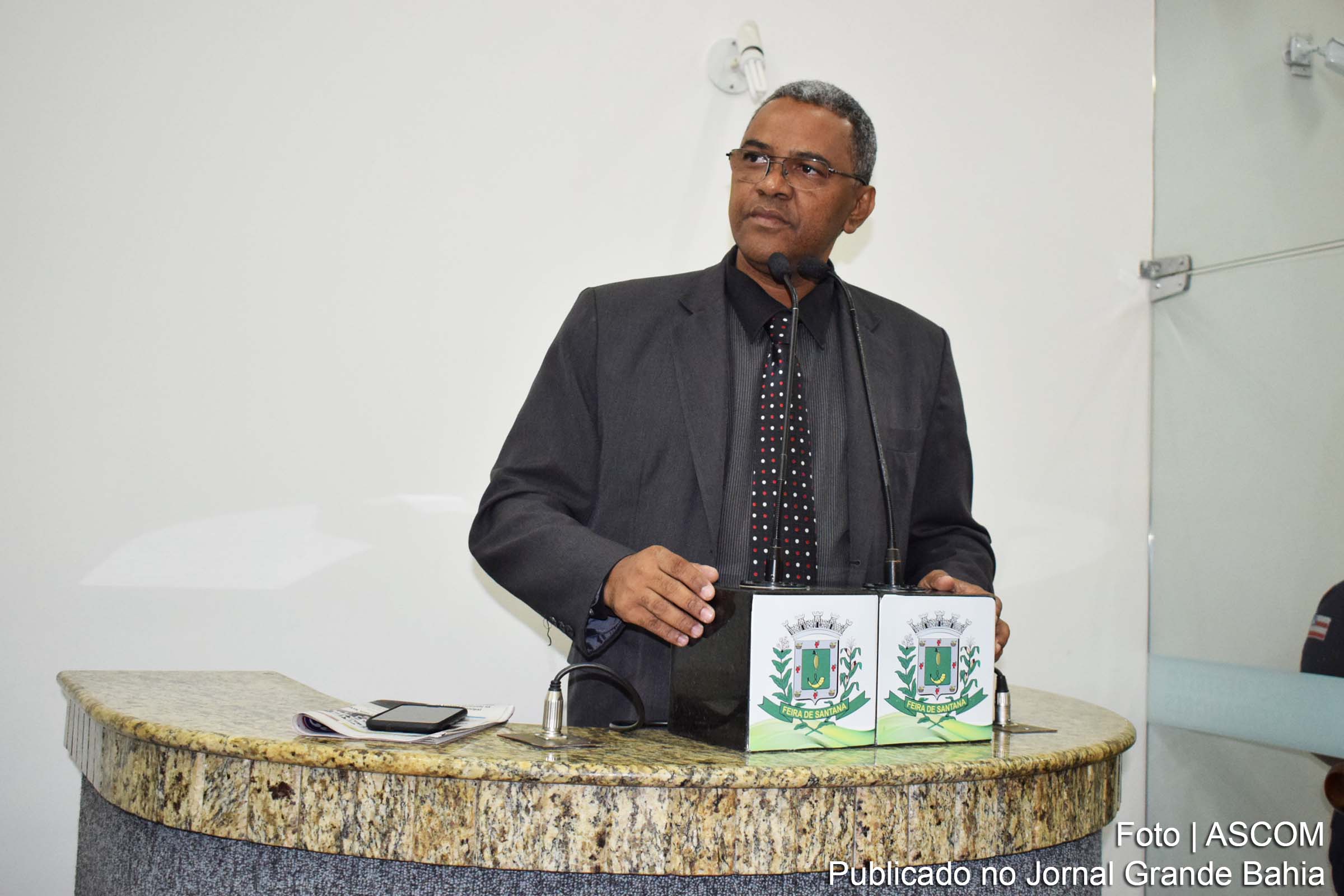 Isaías dos Santos (Isaías de Diogo) é autor de Projeto de Decreto Legislativo que concede Comenda Maria Quitéria ao coronel Jorge Diniz.