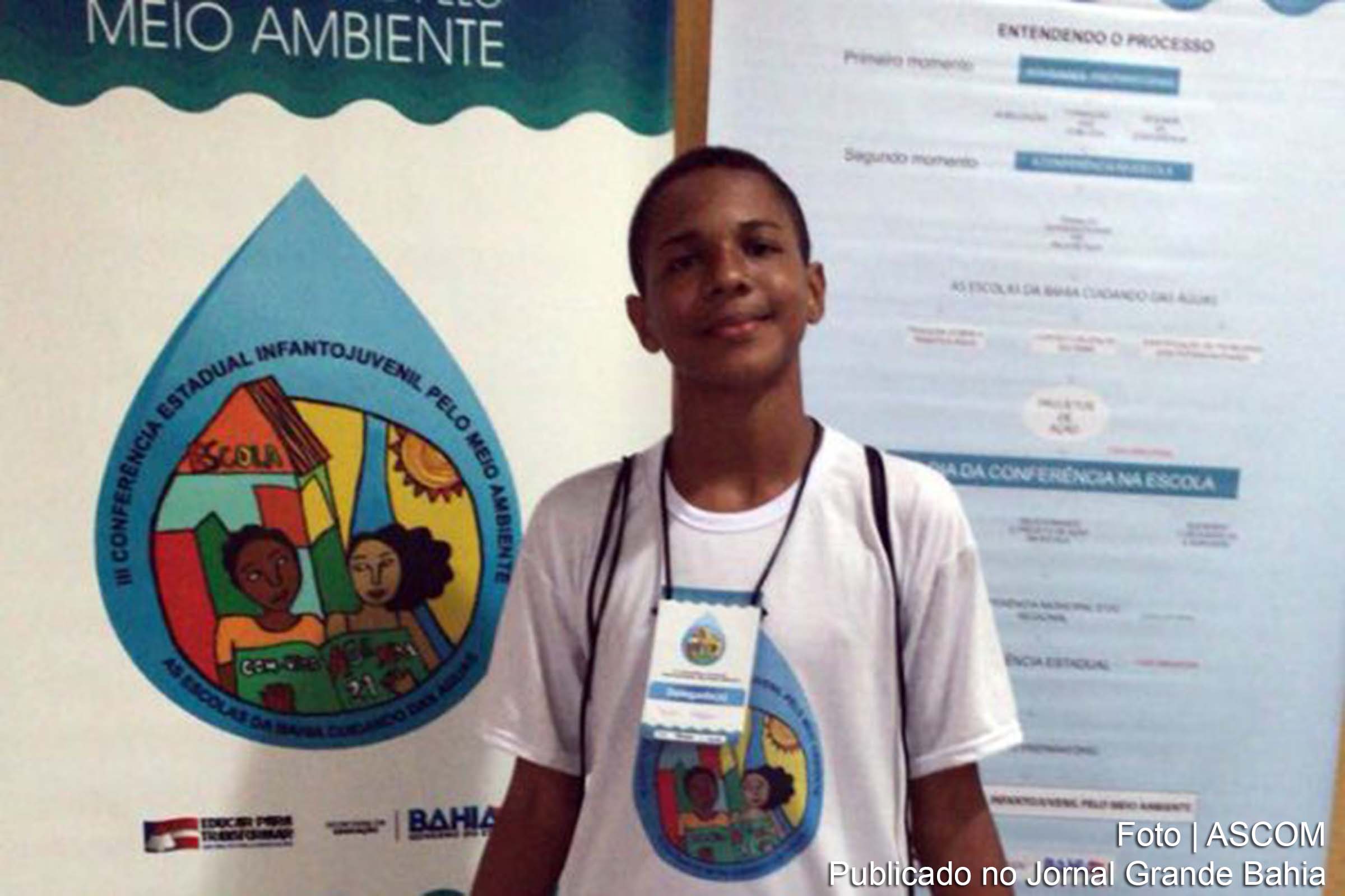 O estudante Ivan Ferreira apresenta o projeto 'Refresque suas ideias' na V Conferência Nacional pelo Meio Ambiente.