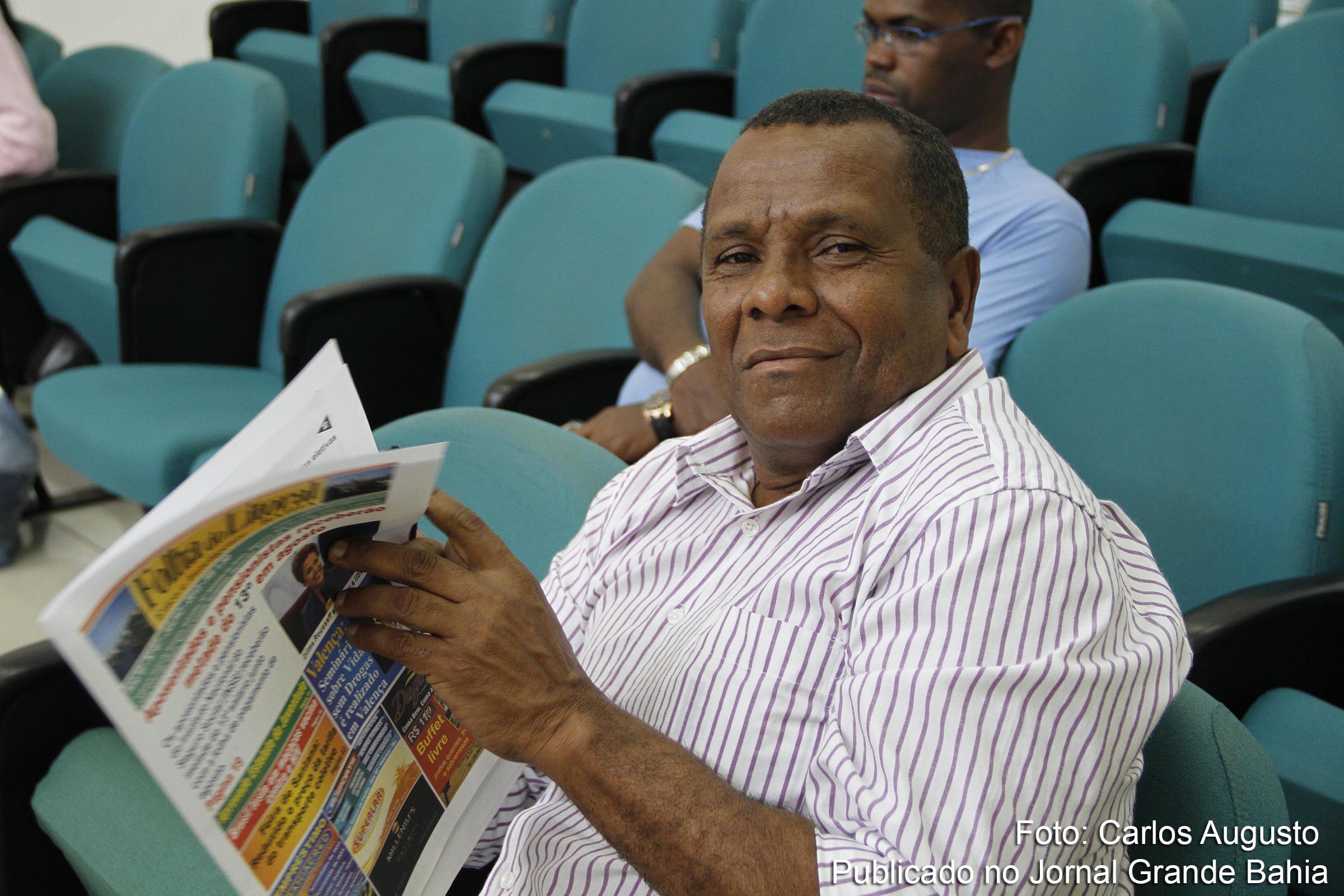 José Batista Mattos foi citado, pelo jornalista Levi Vasconcelos, como pagador de promessas de Feira de Santana.