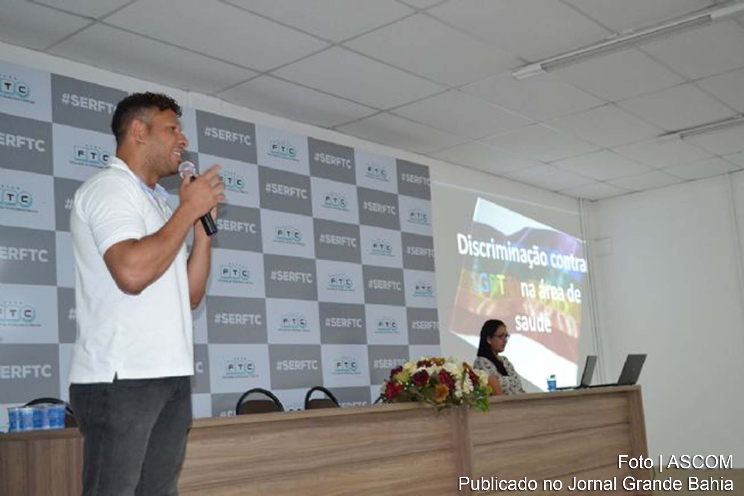 Feira de Santana: profissional de saúde deve perguntar se paciente é homossexual, orienta dirigente