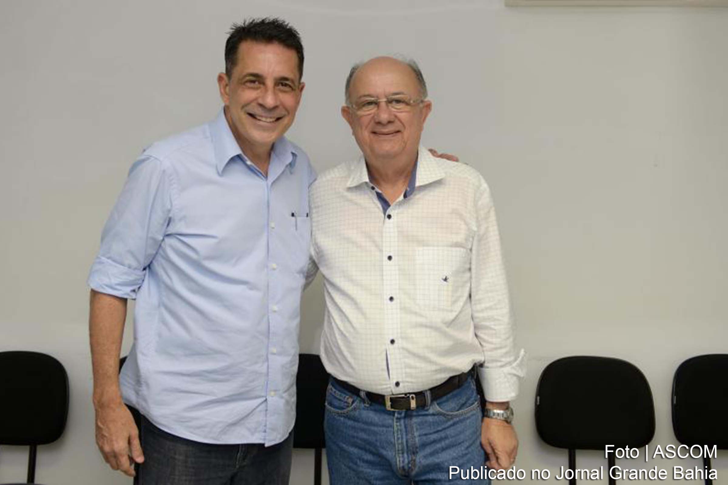 Pré-candidato à deputado federal Sérgio Carneiro e José Ronaldo, pré-candidato à governador da Bahia, durante encontro em Salvador.