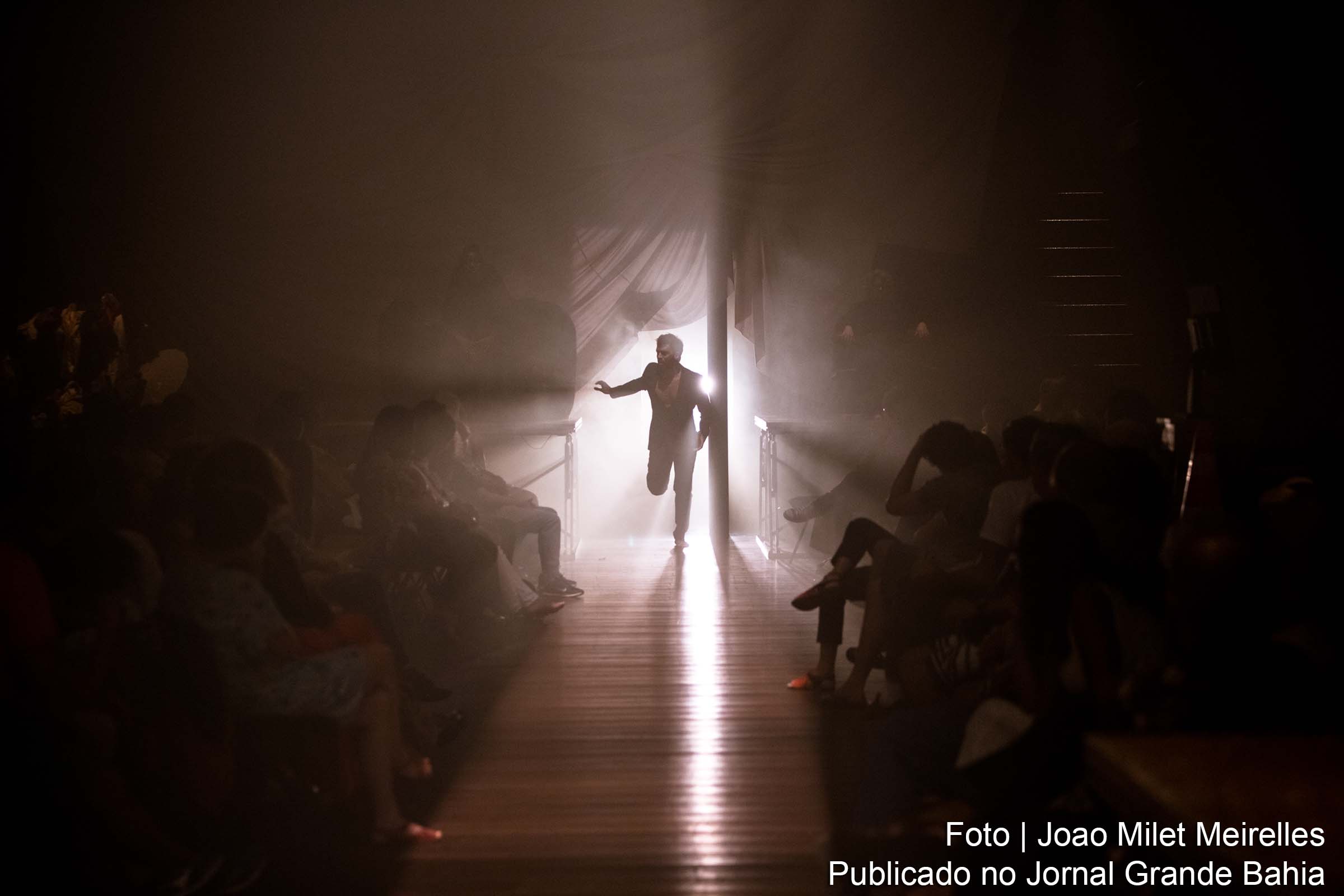 Salvador: espetáculo Espelho para Cegos retorna com duas únicas apresentações no Teatro Vila Velha