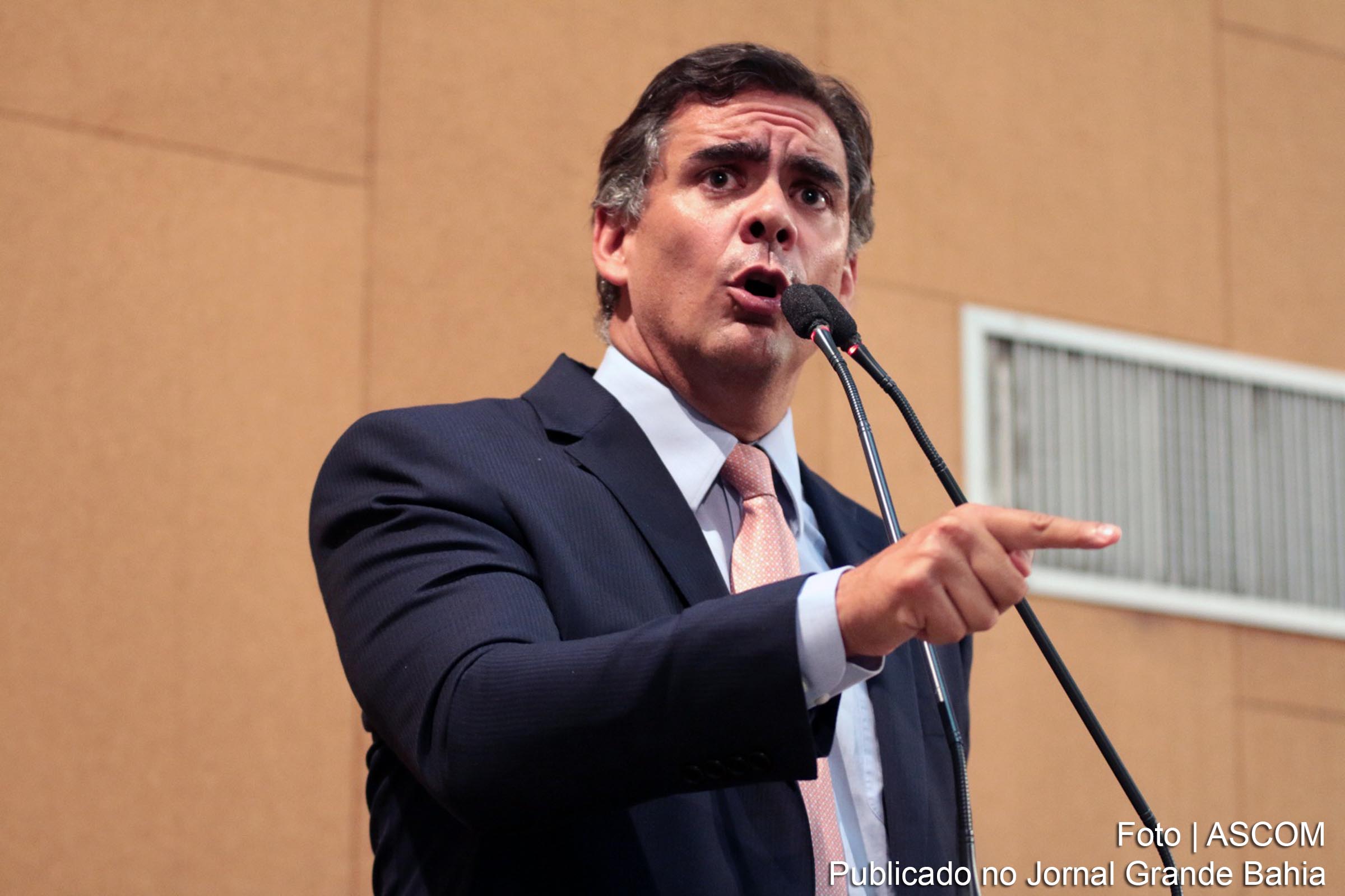 “O que tem feito o estado para conter a insegurança em Itaparica?” questiona deputado Leur Lomanto Jr. ao relatar depoimentos de moradores