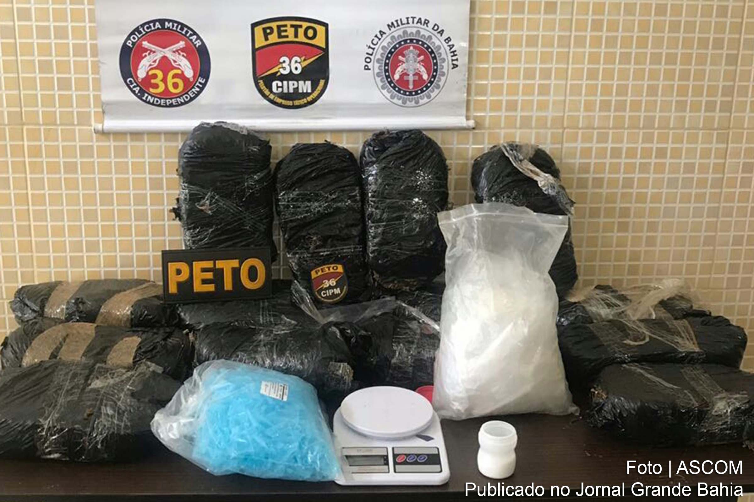 Cerca de 14 kg de maconha são encontrados em Dias D’Ávila