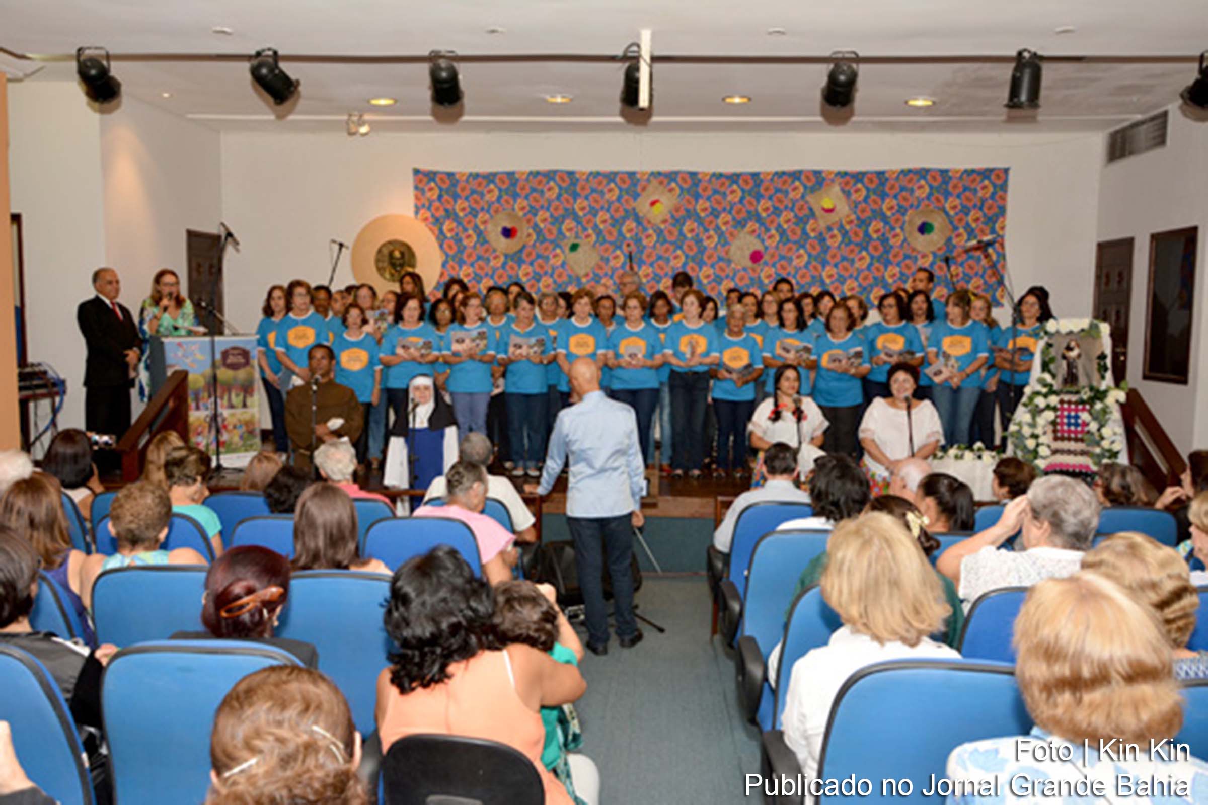 Oratório de Santo Antônio e lançamento de livro ocorrem na Fundação João Fernandes da Cunha, em Salvador