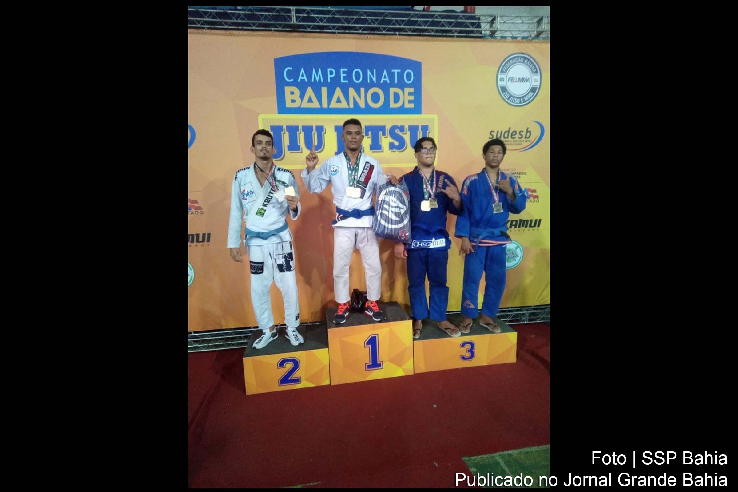 Lauro de Freitas: alunos de BCS são premiados em campeonato de Jiu-Jitsu
