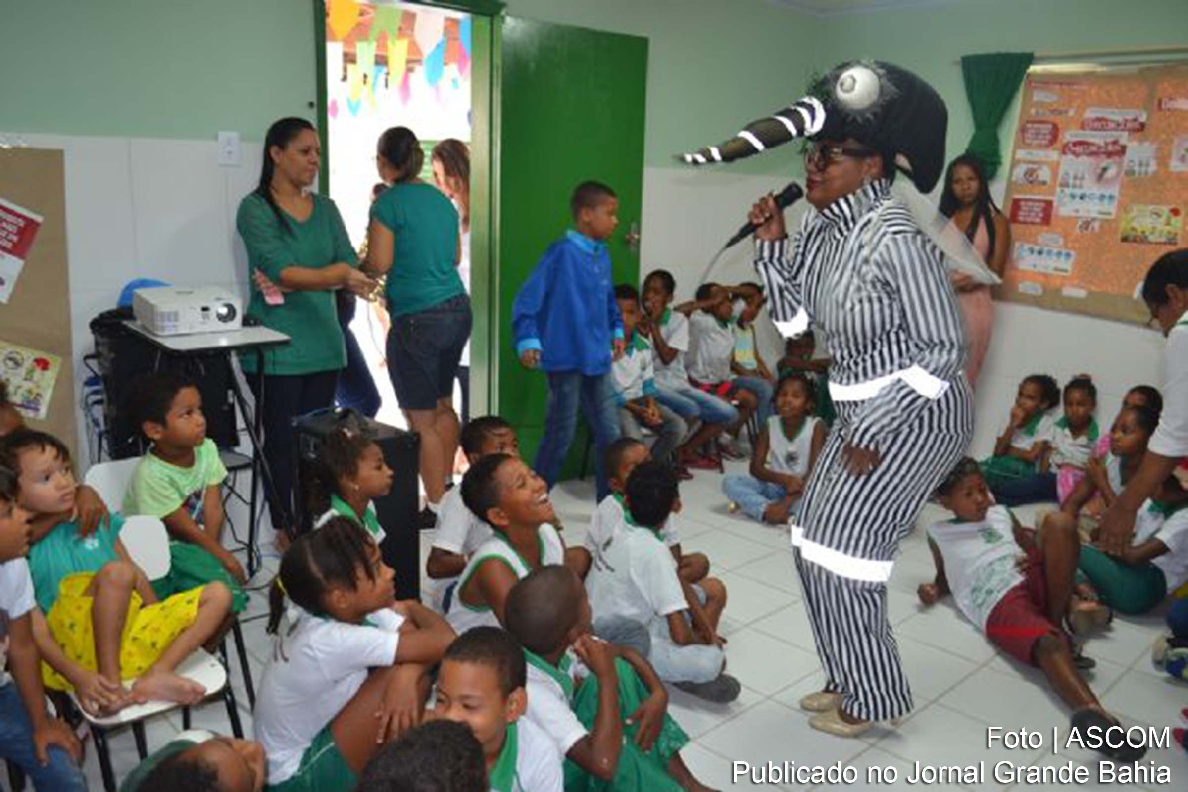 Feira de Santana: projeto Saúde nas Escolas orienta alunos sobre combate ao Aedes aegypti