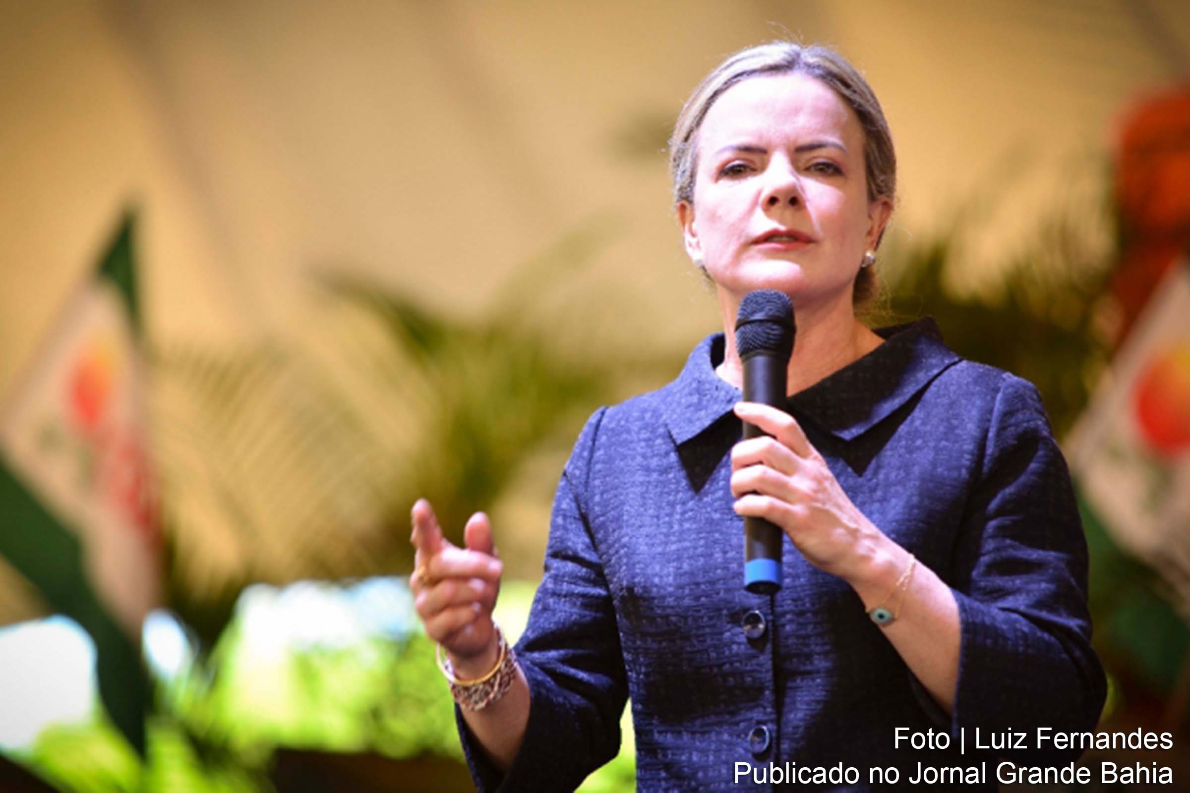 Gleisi Hoffmann: o PT é o partido que mais se empenha no combate às notícias falsas, porque é alvo de mentiras na imprensa desde a sua fundação em 1980.