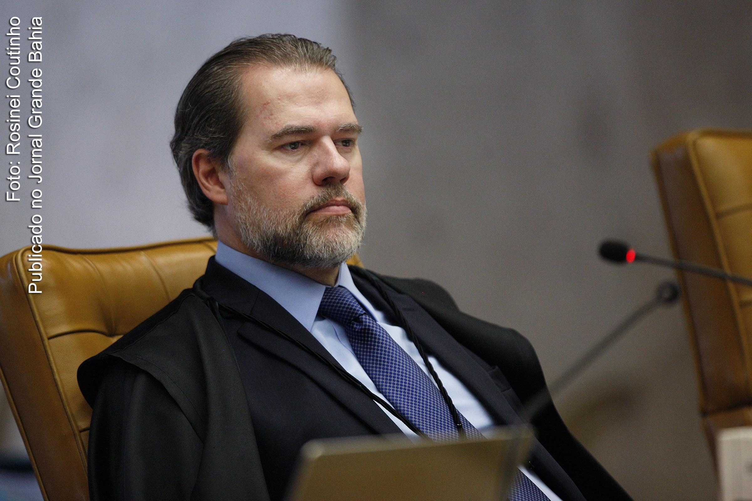 STF: Dias Toffoli rejeita pedido do ex-presidente Lula para tirar juiz Sérgio Moro de processo do sítio; Ministro não discutiu mérito por considerar recurso fora de prazo
