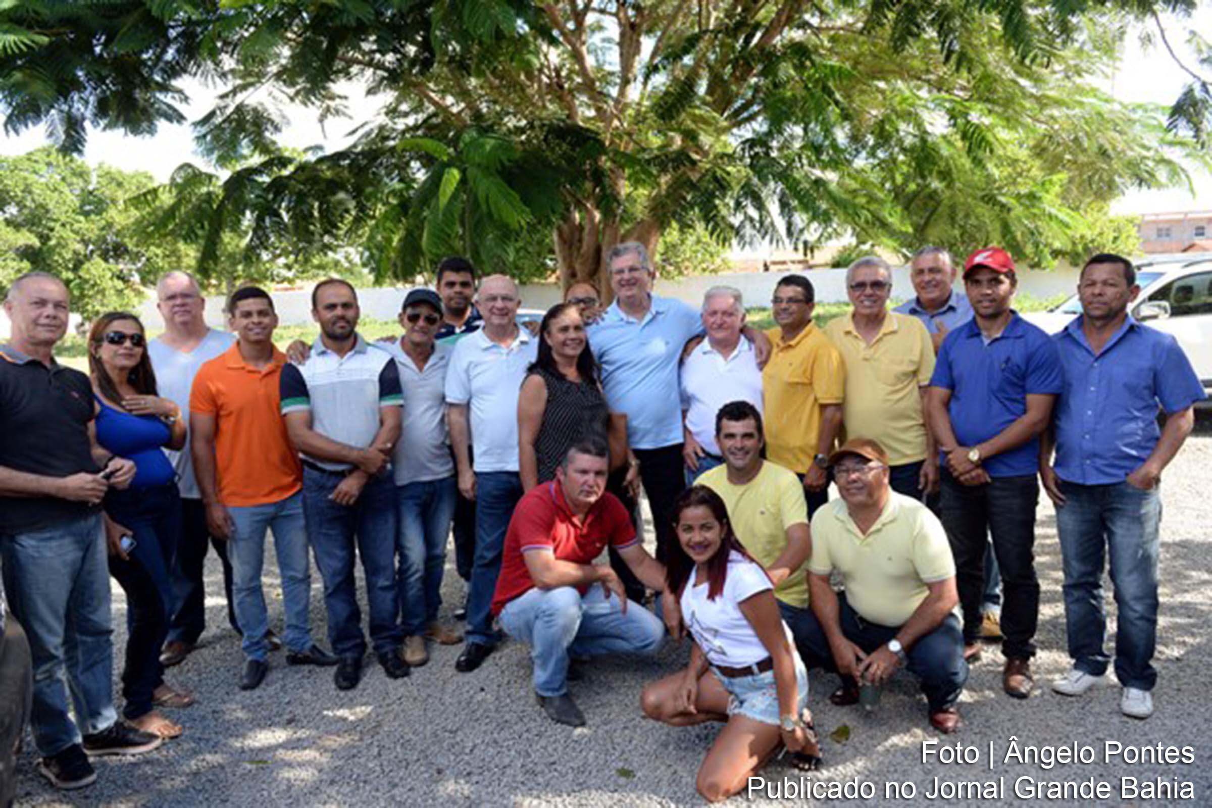 José Ronaldo participa de atos políticos em Nova Soure e Cipó.