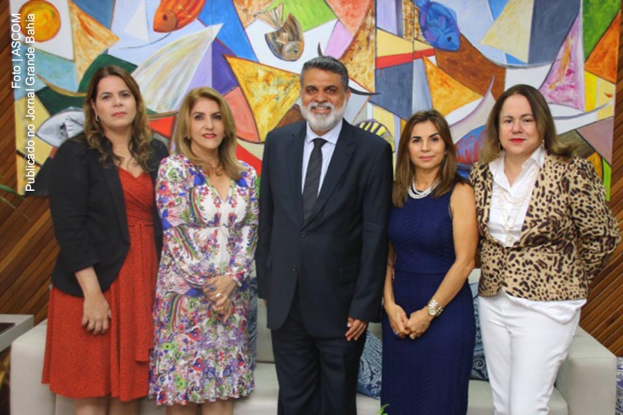 Corregedor-geral da Justiça do Trabalho, ministro Lélio Bentes Corrêa e membros do Tribunal Regional do Trabalho da 5ª Região (TRT5-BA).