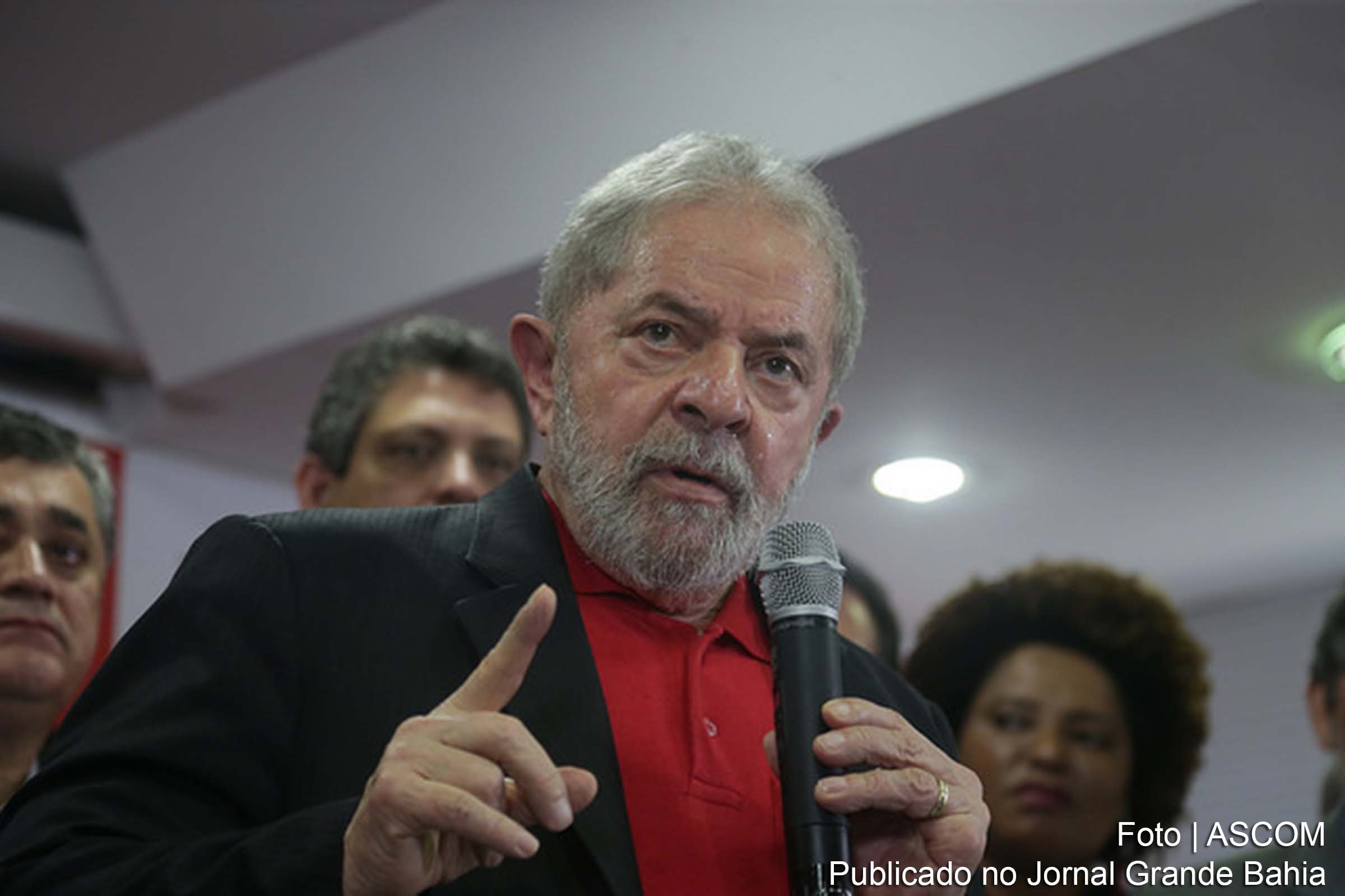 O pré-candidato do PT nas eleições presidência de 2018, Luiz Inácio Lula da Silva, presente.