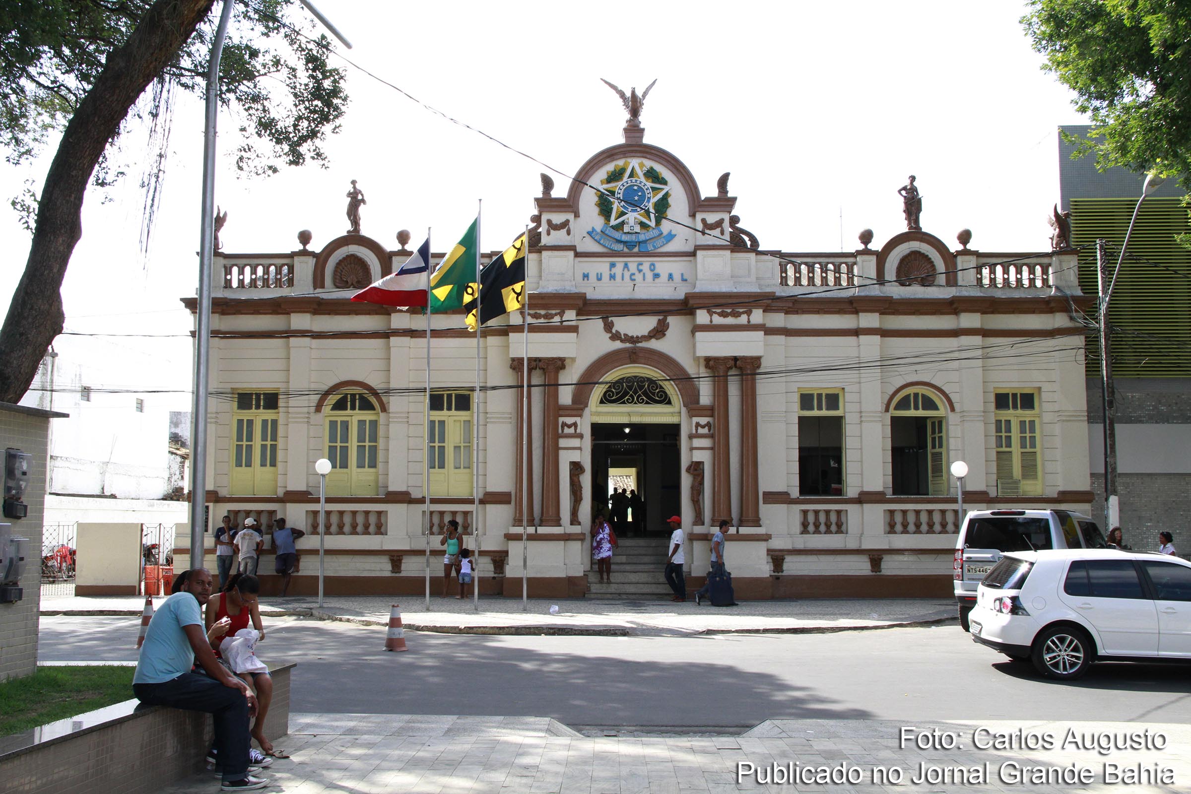 Paço Municipal de Cruz das Almas, edifício-sede da Prefeitura de Cruz das Almas.