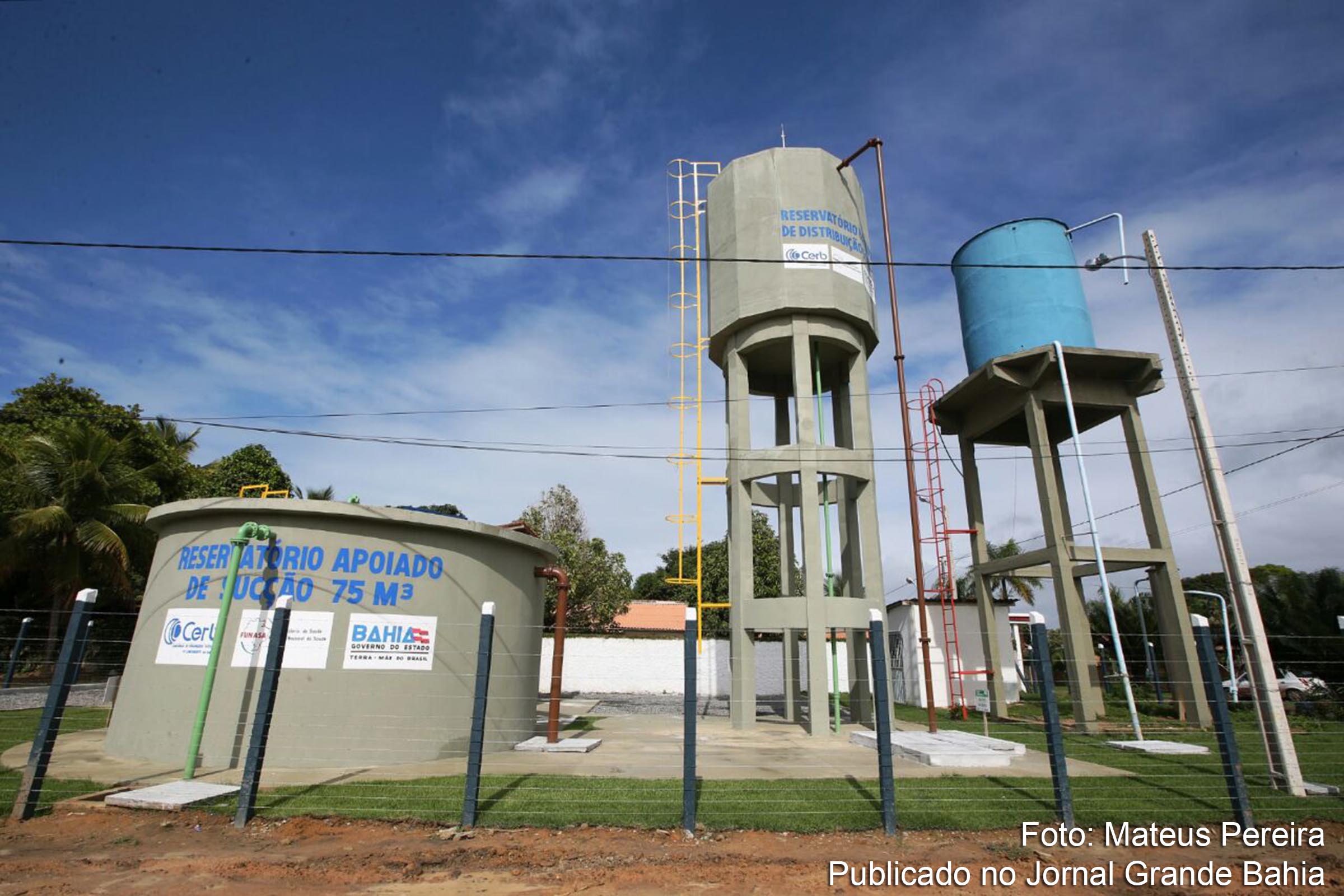 Governo Rui Costa entrega sistema de abastecimento de água em Prado e autoriza início de obras em rodovias