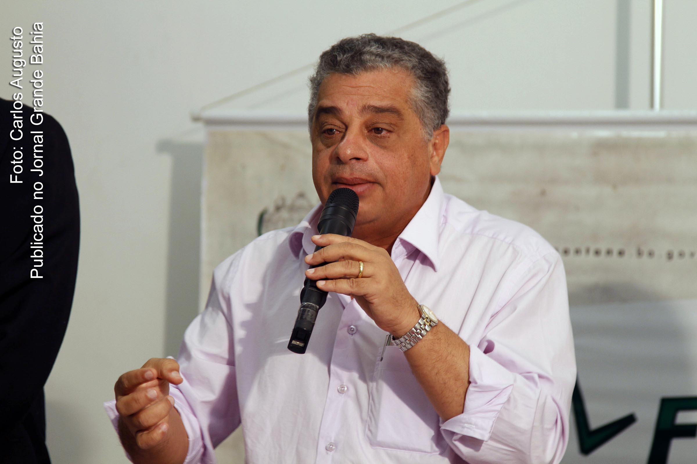 Tarcízio Pimenta: O programa Minha Casa Minha Vida tem proporcionado moradia digna a famílias carentes. Vamos continuar trabalhando para melhorar as condições de transporte, educação, saúde, trafegabilidade.