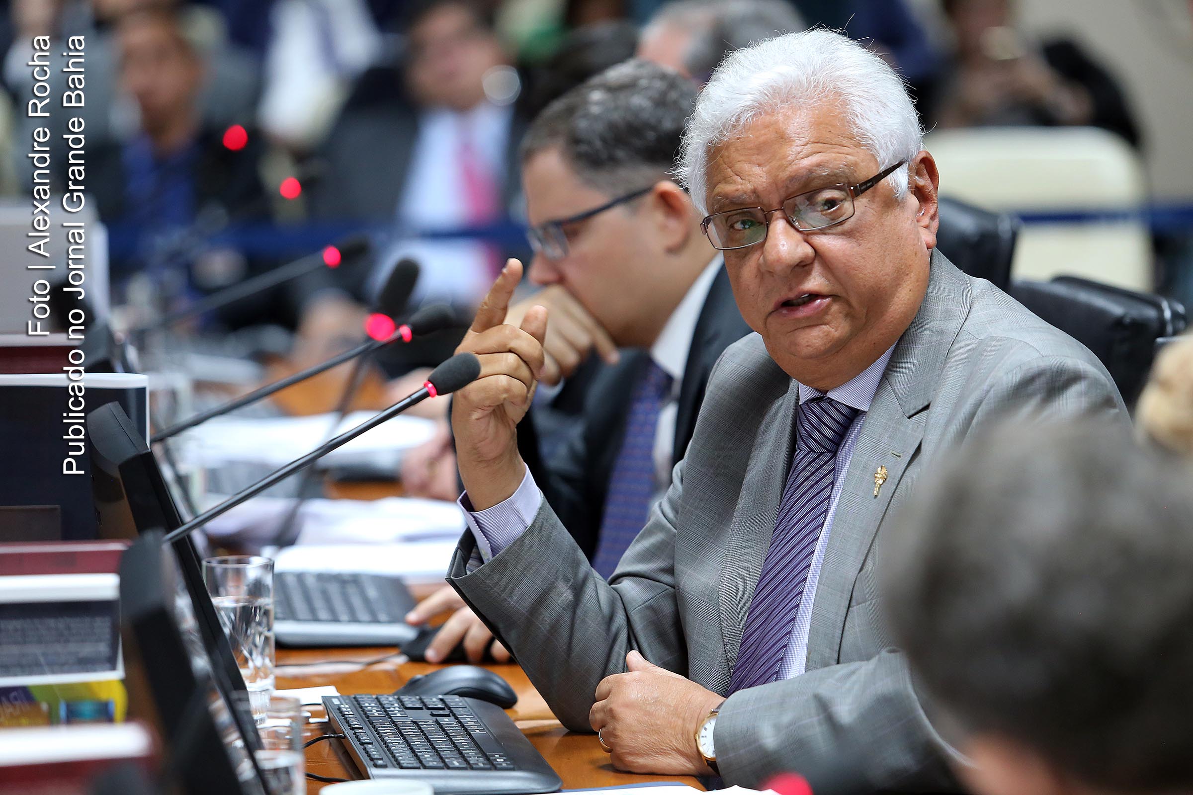 Valtércio de Oliveira: a situação do TJBA, no que se refere à observância do limite da Lei de Responsabilidade Fiscal (LRF), não recomenda a ampliação no seu quadro de magistrados e servidores.