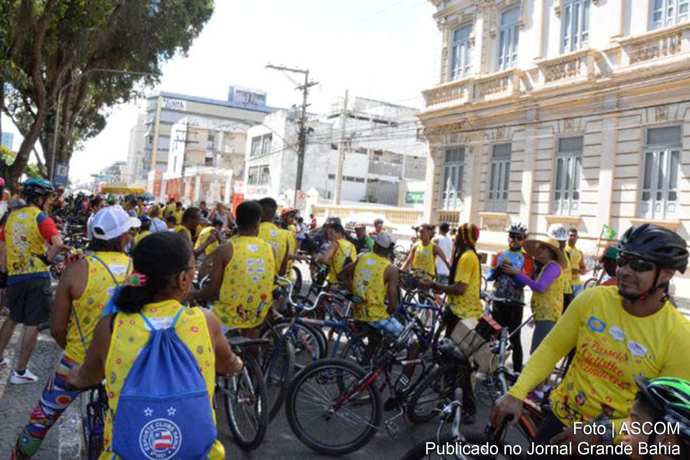 Passeio Ciclístico da Primavera reúne cerca de dois mil participantes.