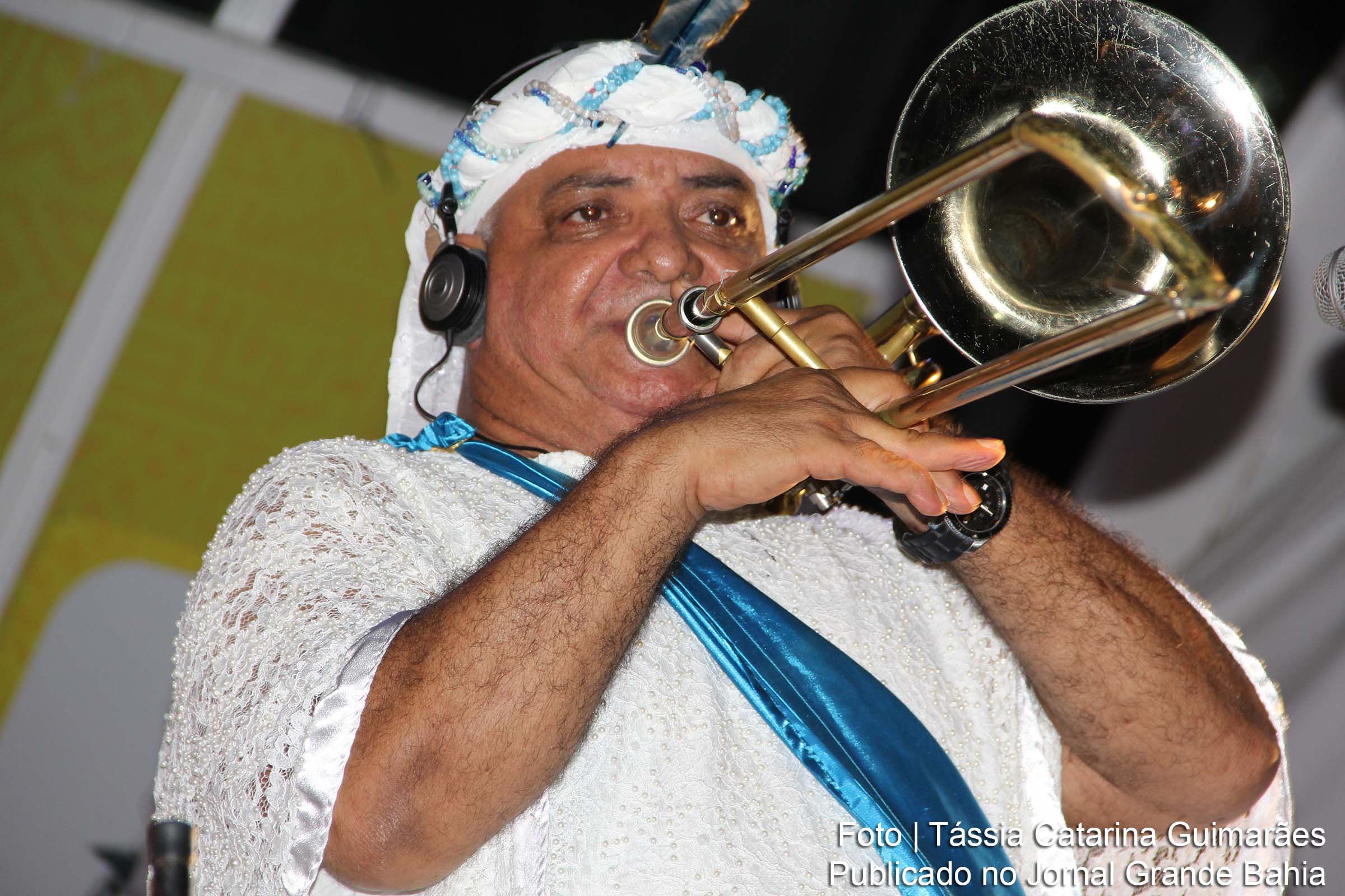 O cantor Gerônimo apresenta show no Largo Tereza Batista.