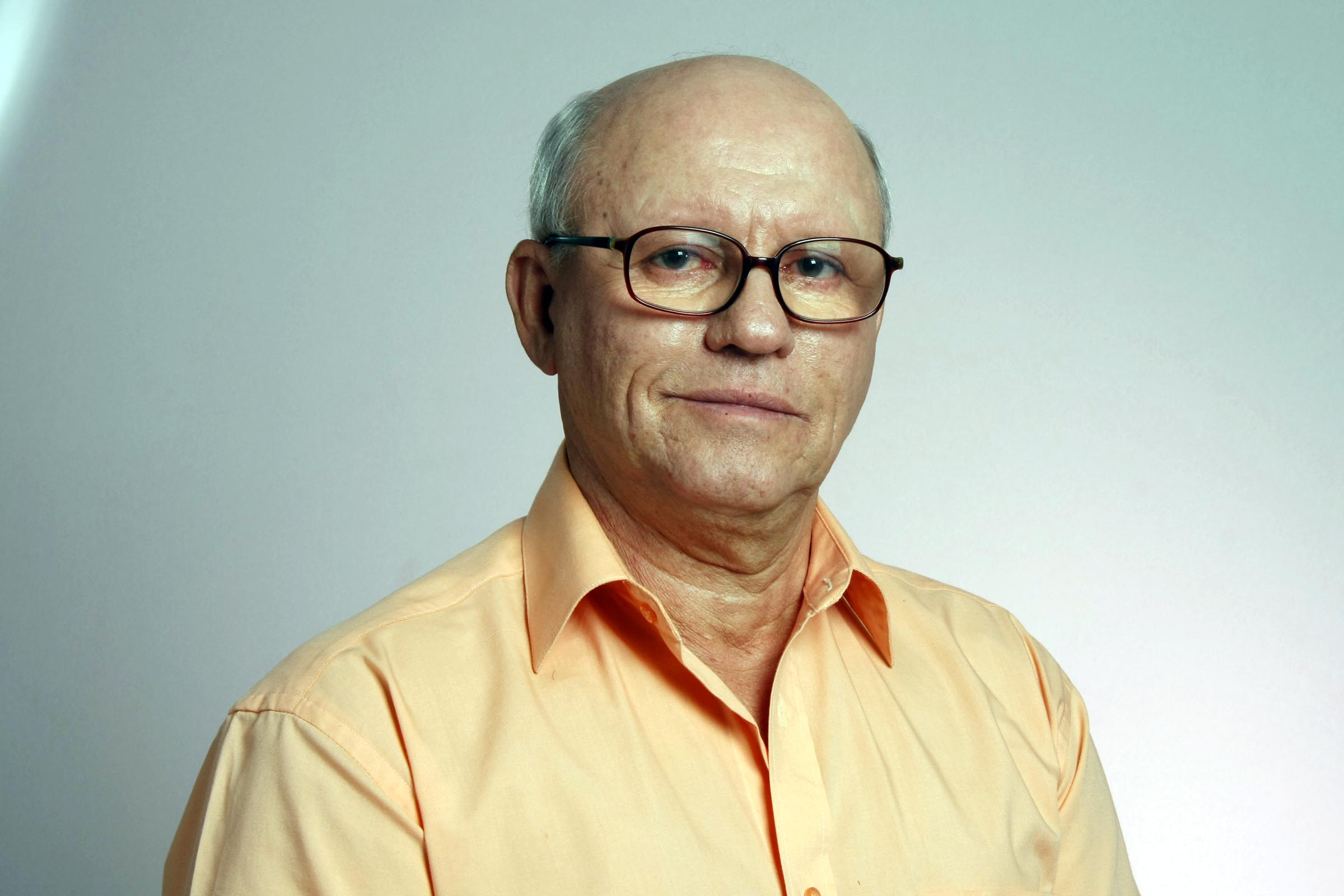 José Augusto Dias da Silva (Jads) foi um destacado empresário de Feira de Santana e produtor rural de Camamu, viúvo de Lucy Oliveira e pai de Carlos Augusto, Luís Cláudio e José Augusto Junior.