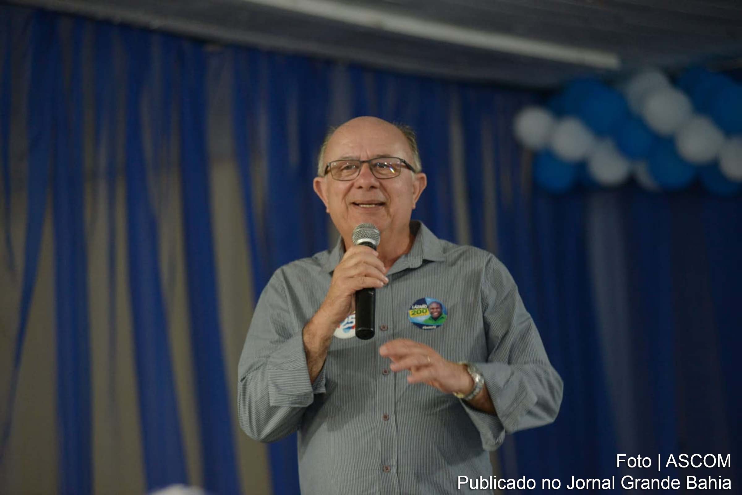 José Ronaldo Carvalho.