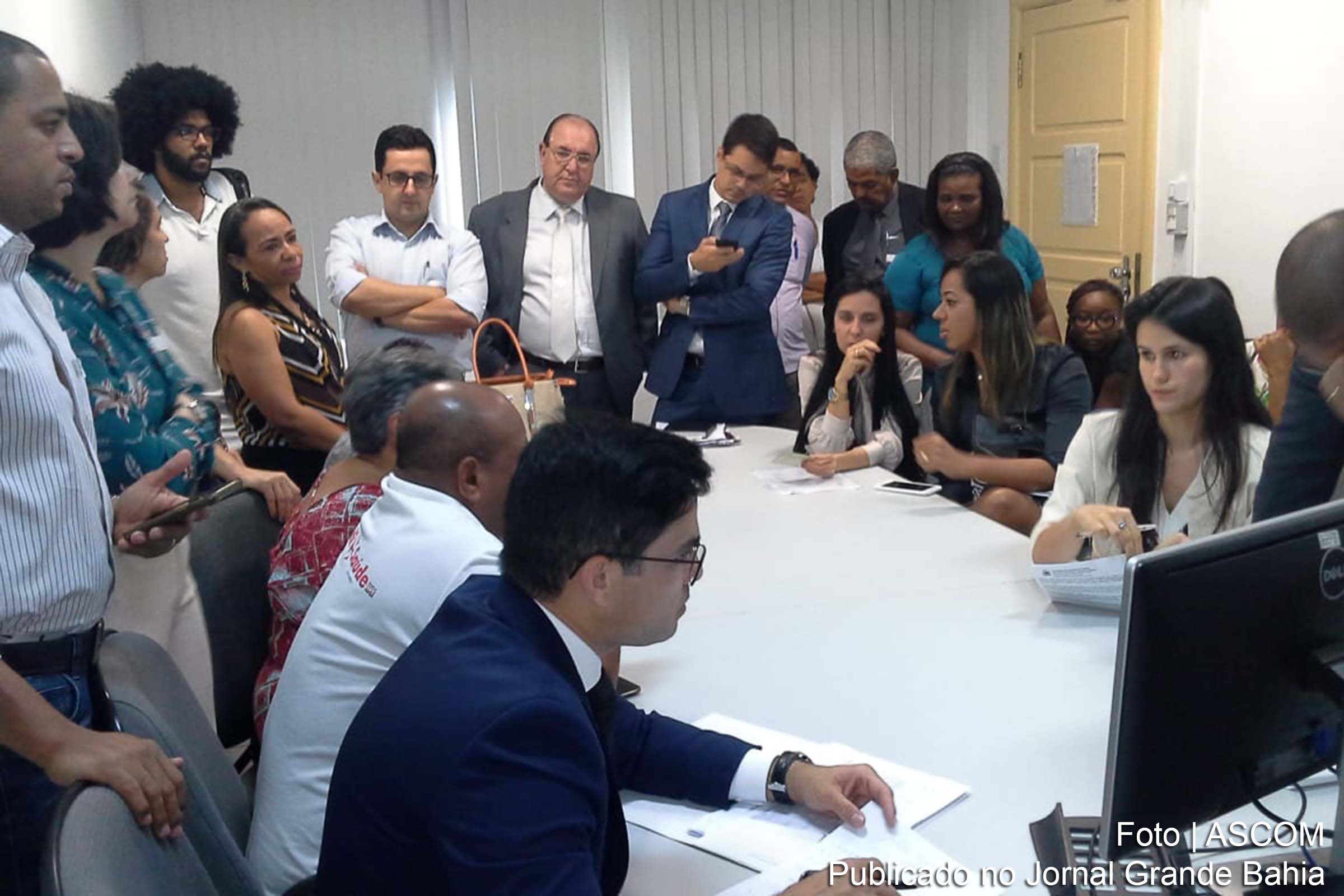 Reunião de mediação no MPT objetivou conciliar liberação do FGTS de demitidos da Maternidade José Maria de Magalhães Netto, em Salvador.