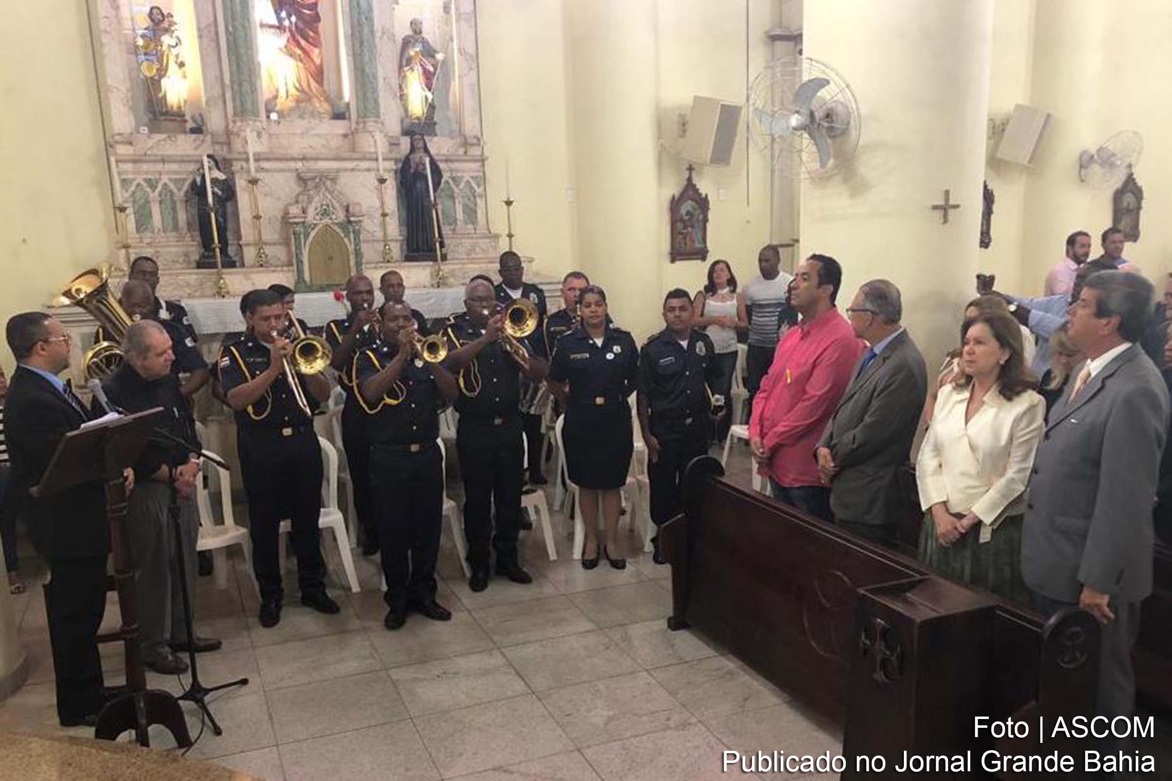 Carlos Geilson participa de missa em ação de graças em celebração aos 185 anos de Feira de Santana.