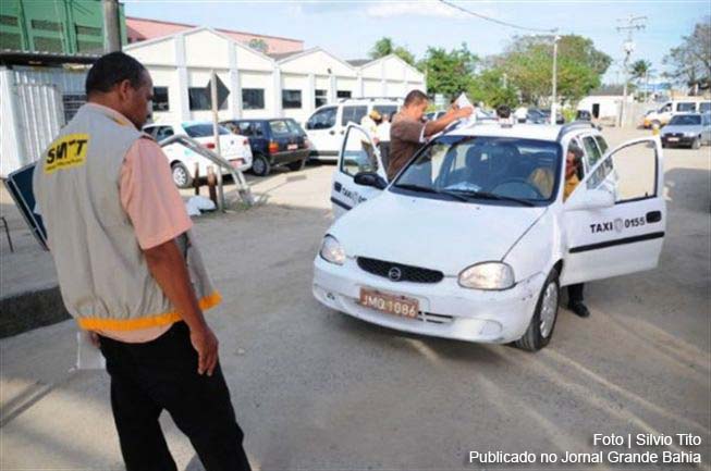 Secretaria de Transporte e Trânsito realiza vistoria anual das frotas de táxis ocorre de Feira de Santana.
