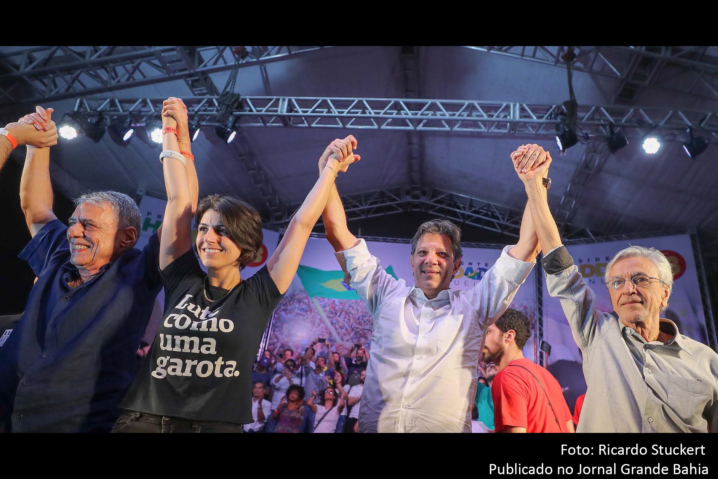 Ato da virada por Fernando Haddad presidente da república, no Rio de Janeiro contou com apoio de Chico Buarque de Holanda e Caetano Veloso.