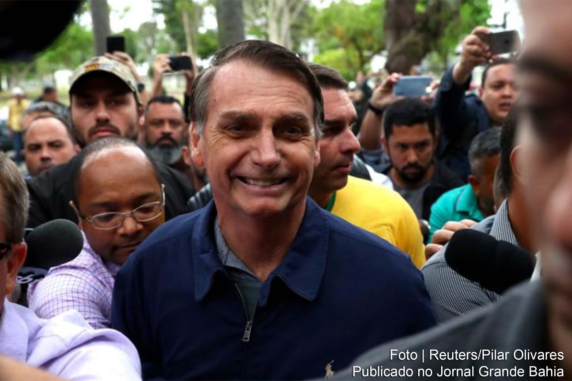 Jair Messias Bolsonaro tem evitado debates porque reconhece o pouco domínio sobre temas de interesse nacional.