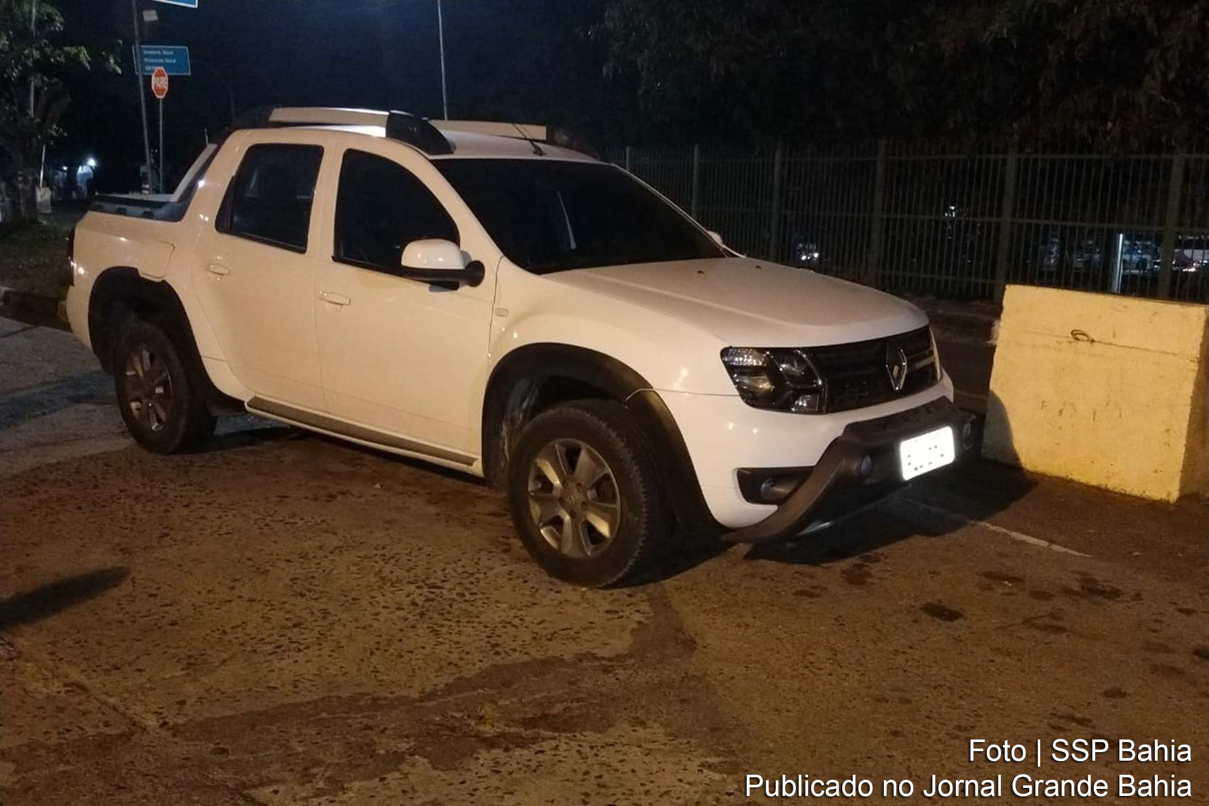 Carro recuperado por policiais da Operação Gêmeos.