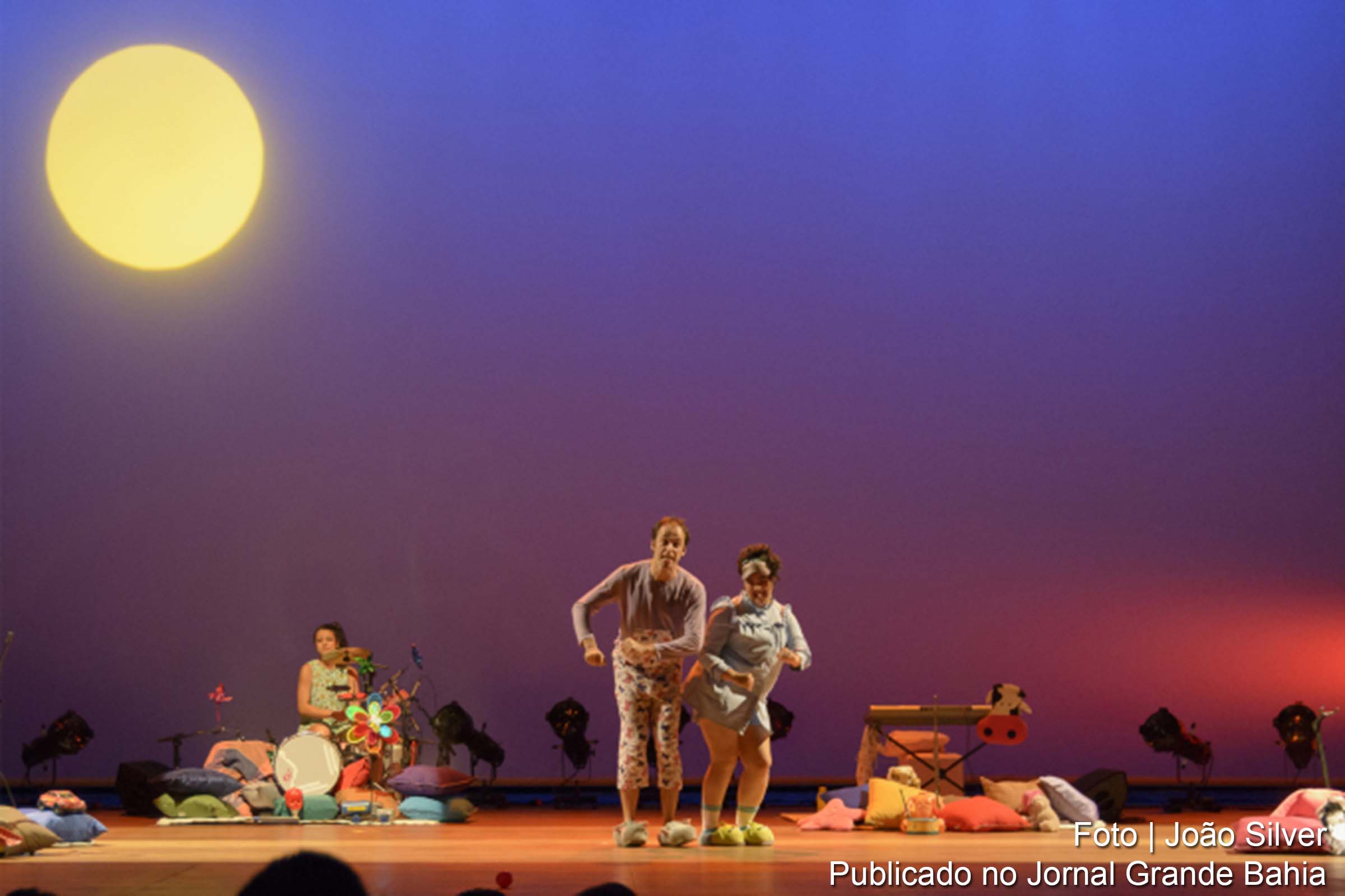 Cena do espetáculo 'A Festa do Pijama'.