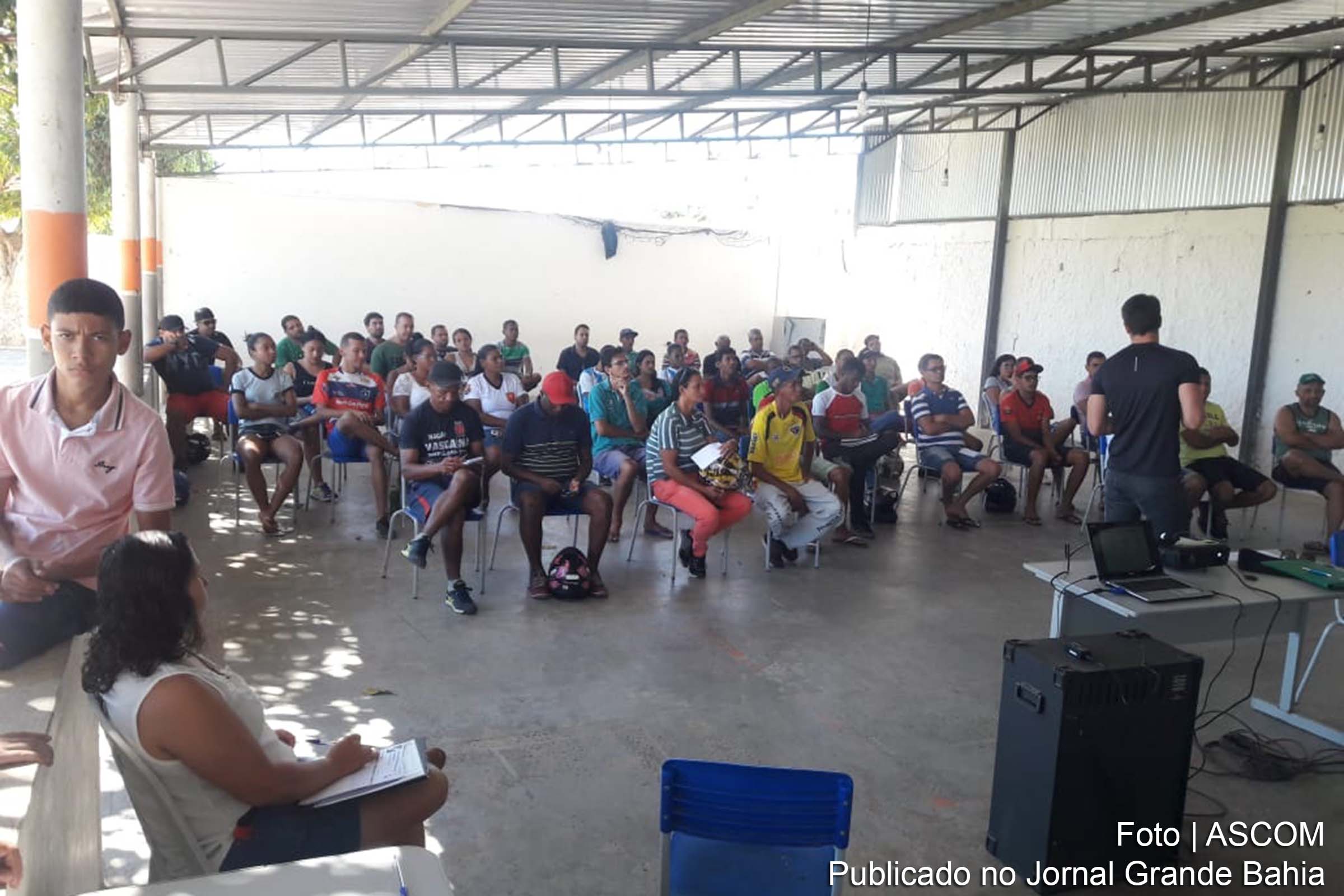 Curso de técnico e árbitro de futebol ocorre em Conceição do Coité.