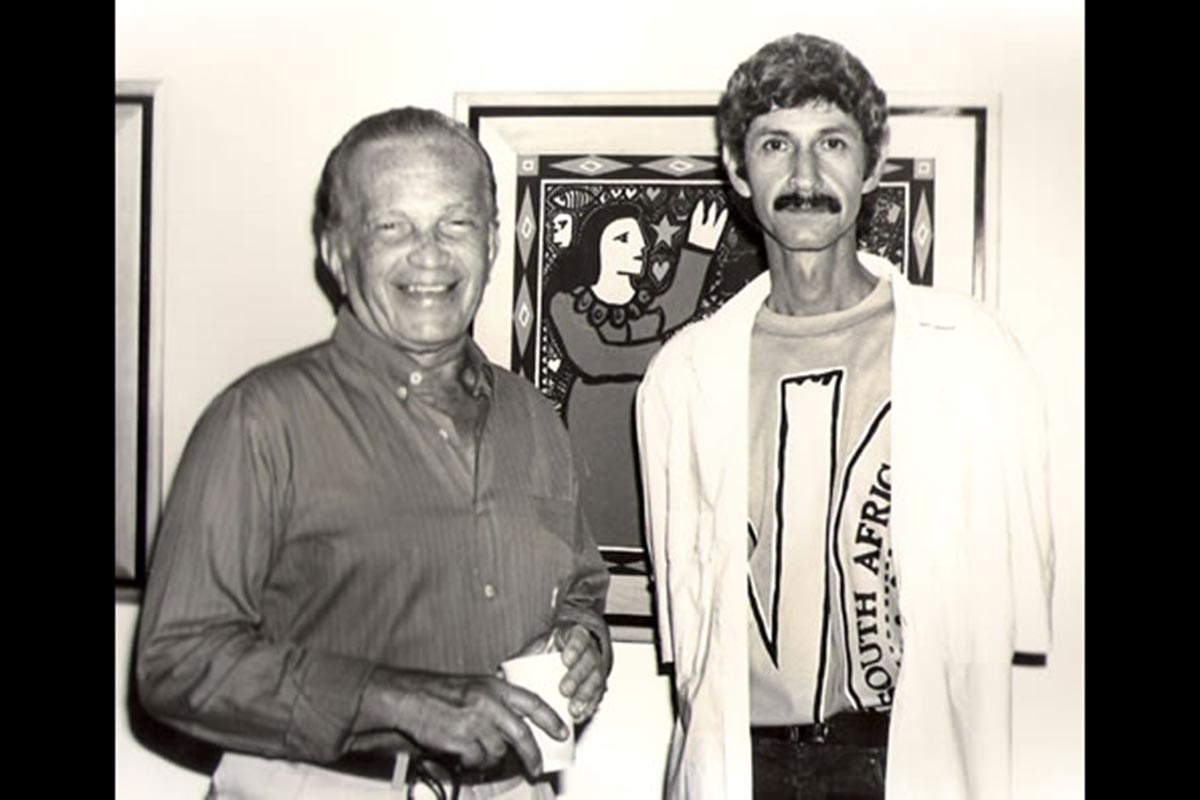 Dival Pitombo e Juraci Dórea durante a exposição no Museu Regional de Feira de Santana, em 1986.