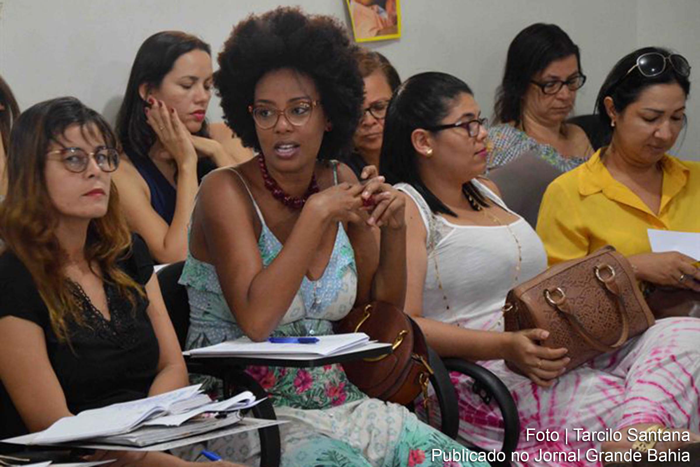 Coordenadores pedagógicos participam de encontro formativo sobre relações étnico-raciais.