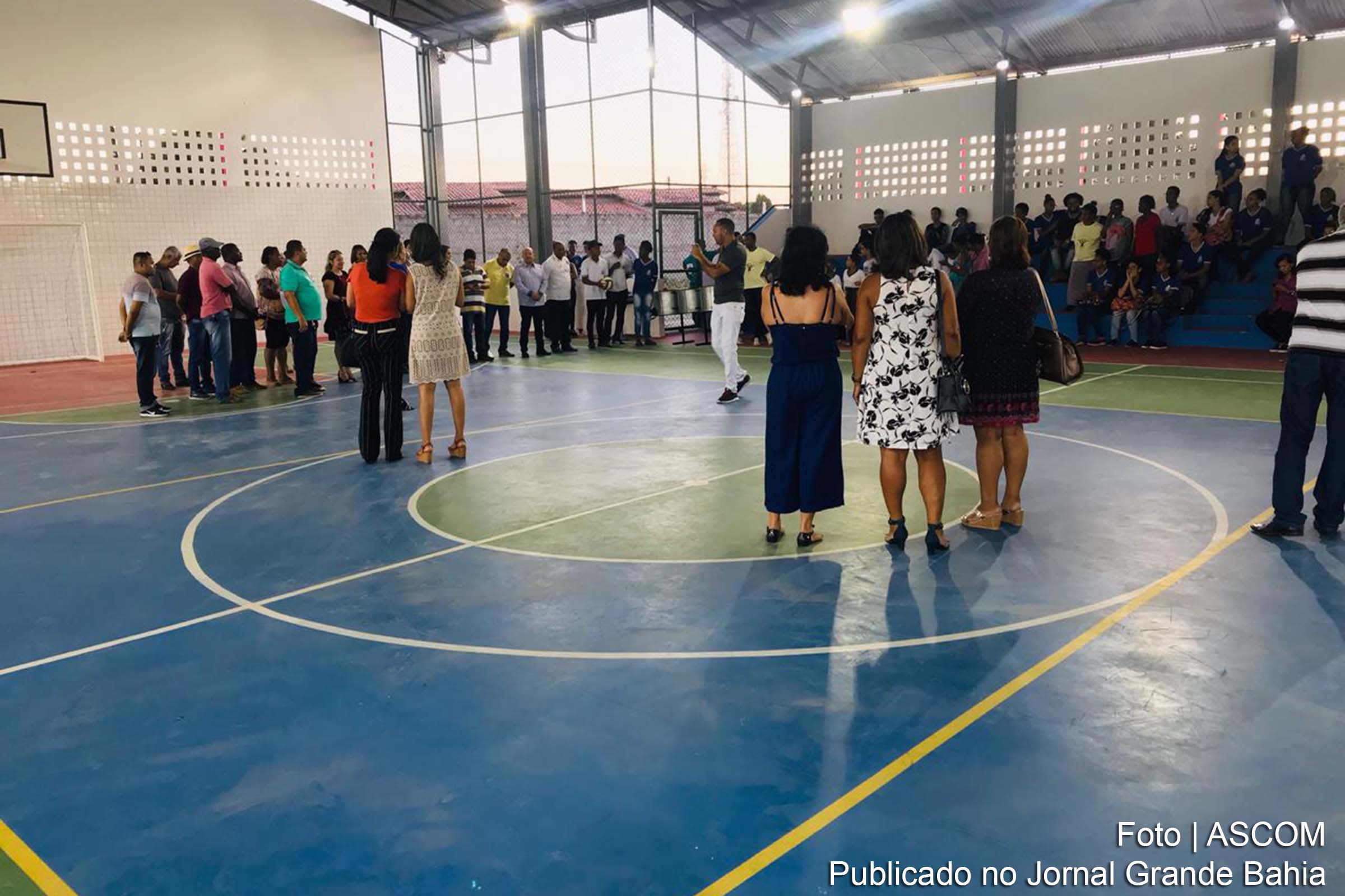 Secretaria da Educação do Estado da Bahia entregou a reforma completa e a quadra poliesportiva coberta do Colégio Polivalente de São Gonçalo.